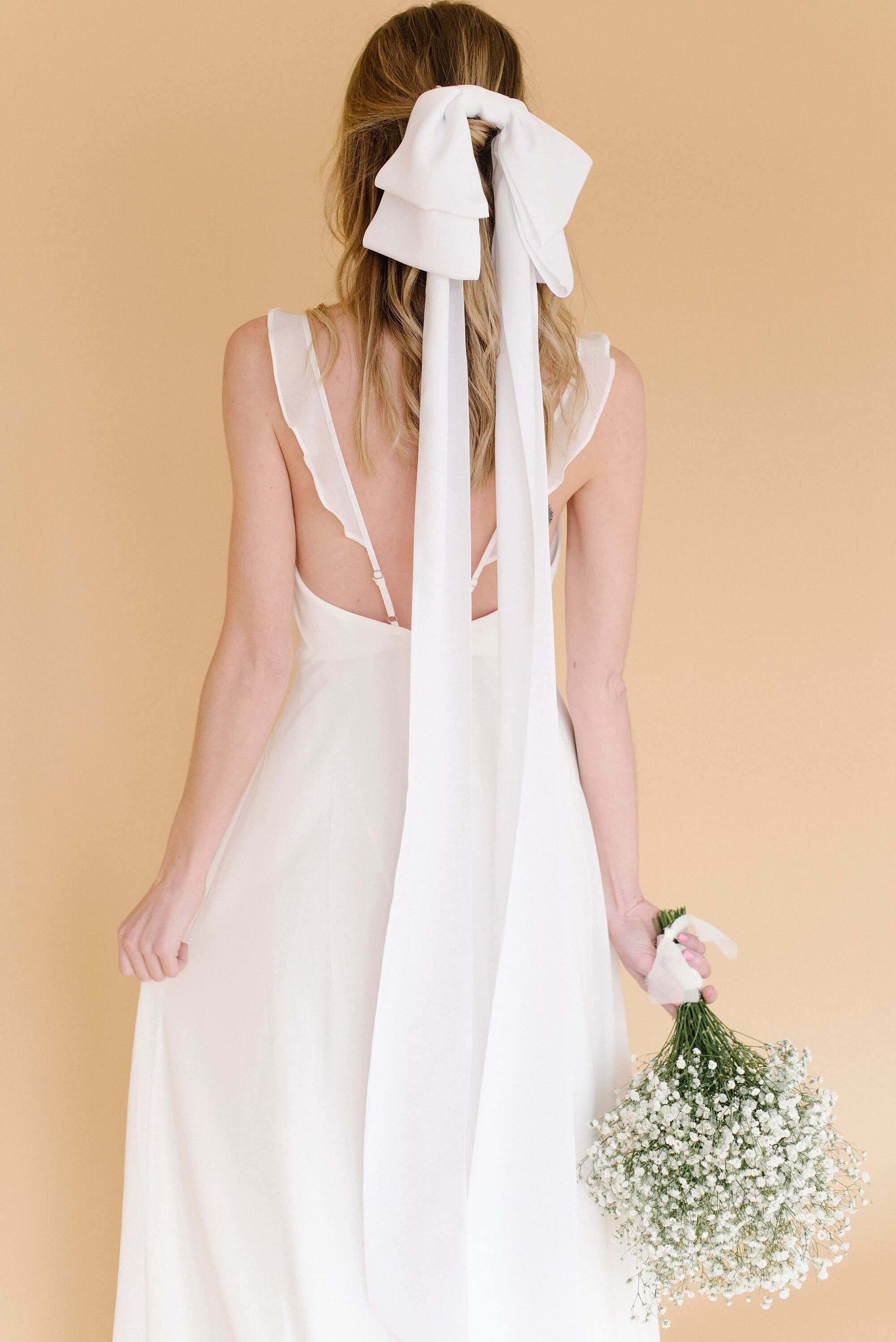 https://i.etsystatic.com/5546867/r/il/08dee0/4691512586/il_fullxfull.4691512586_ht6h.jpg