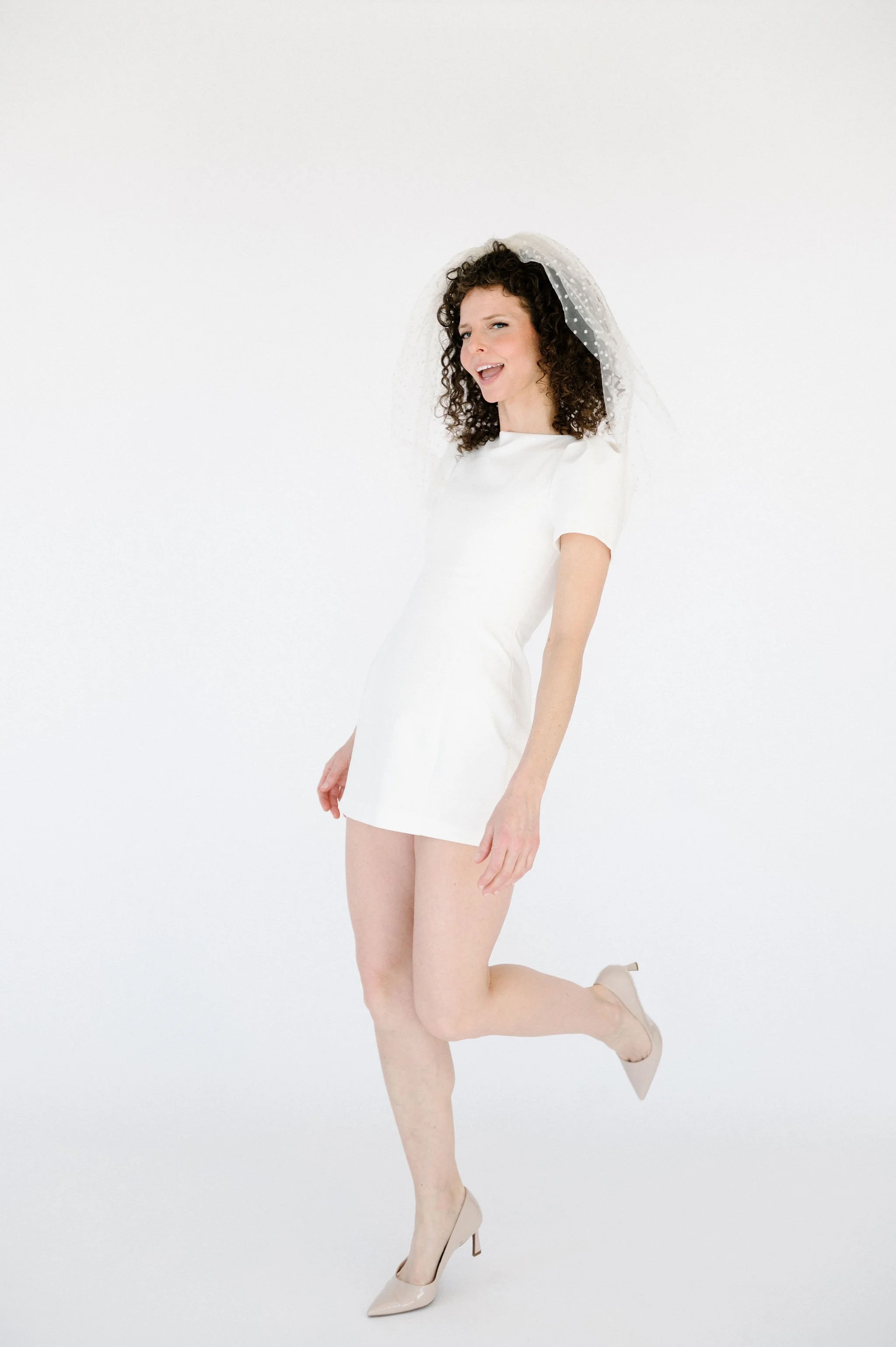 Short Ivory Dot Veil 1.jpg