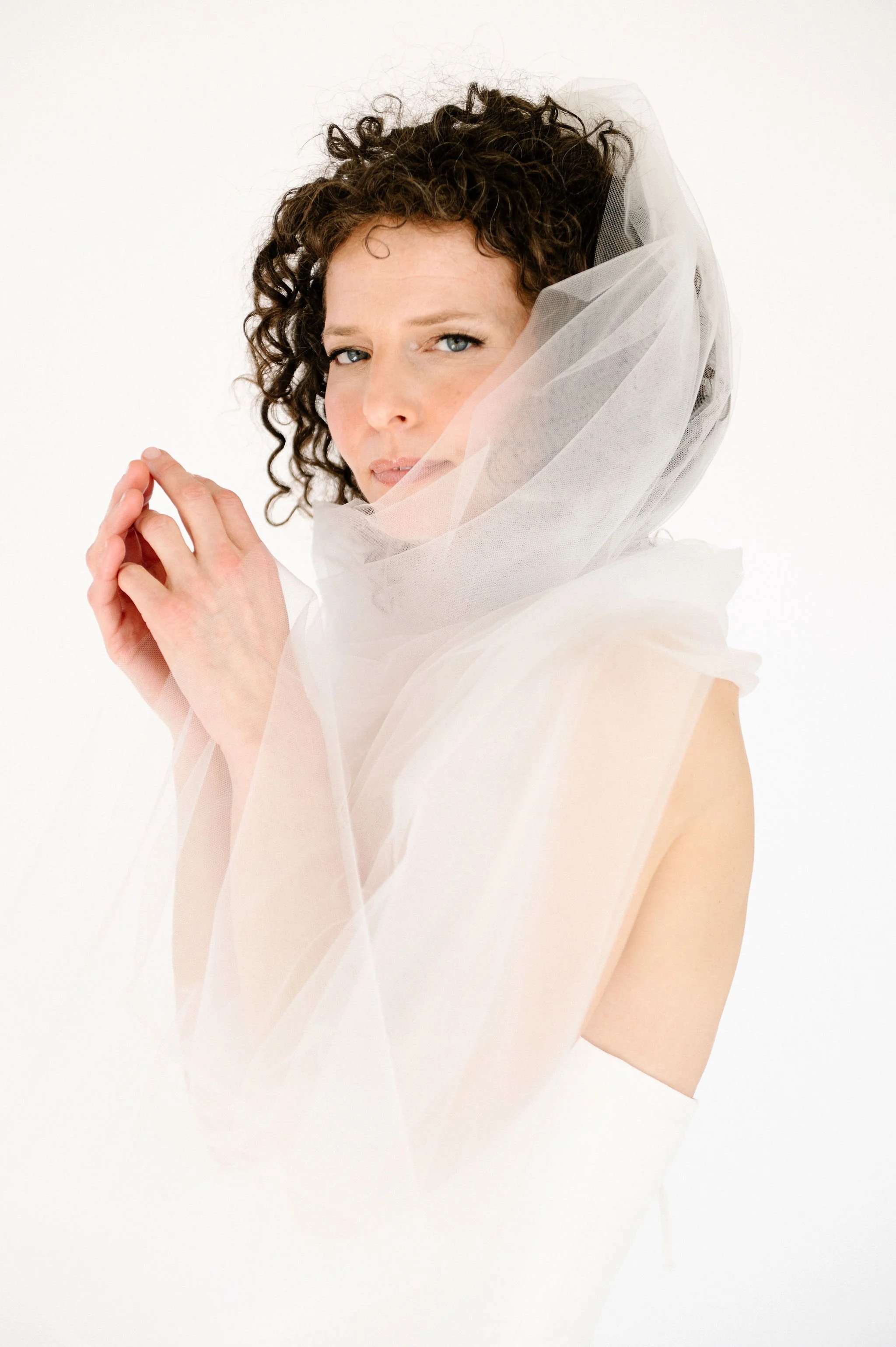 Floor Length Veil 9.jpg
