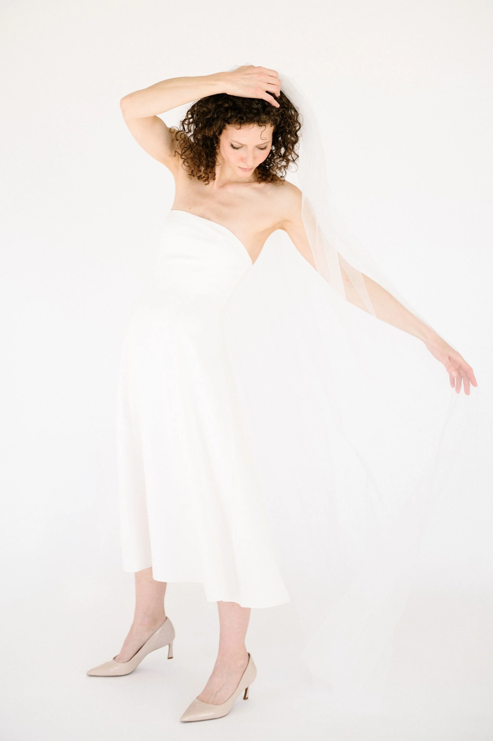 Floor Length Veil 2.jpg