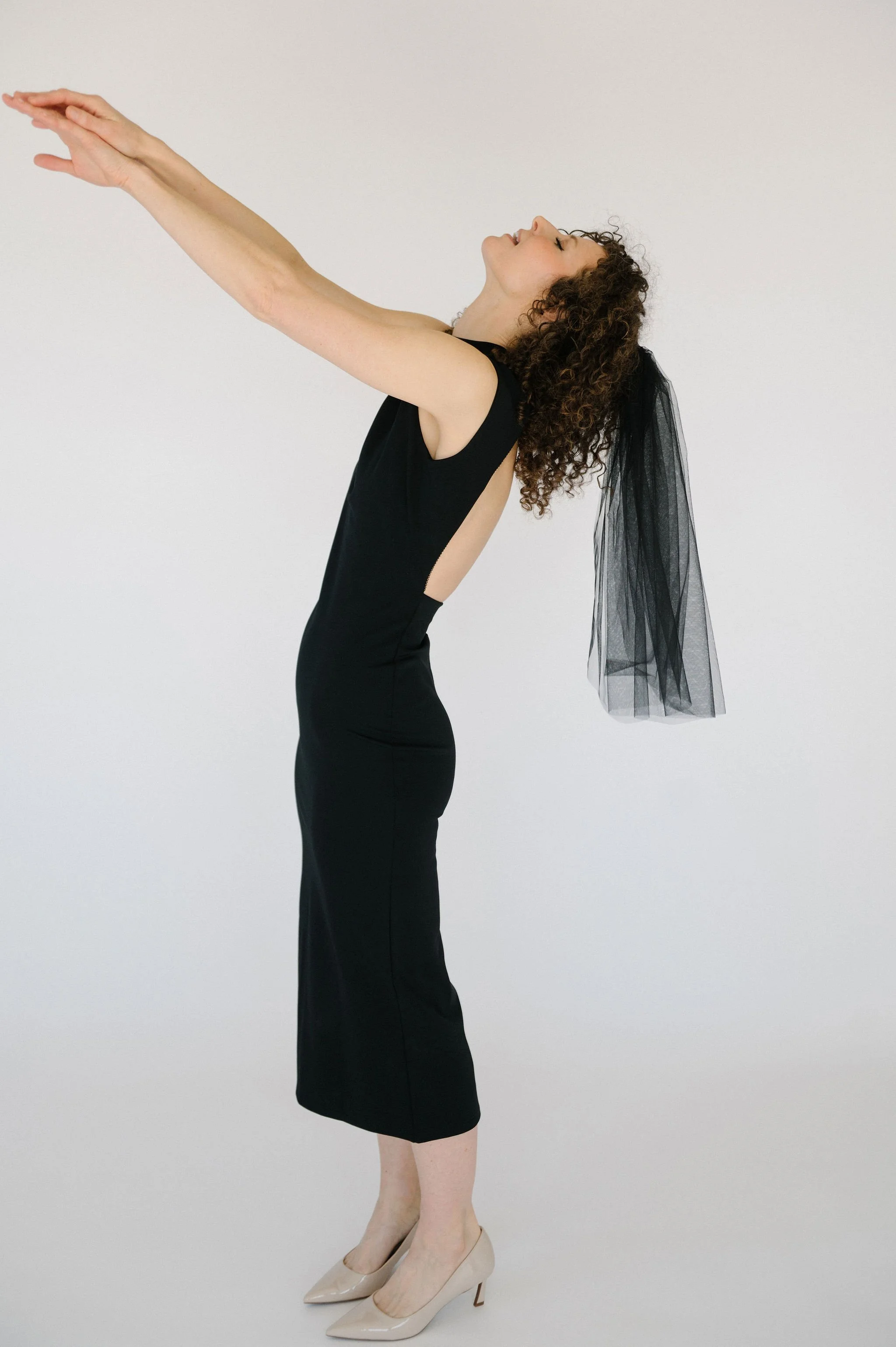 Black Short Veil 6.jpg