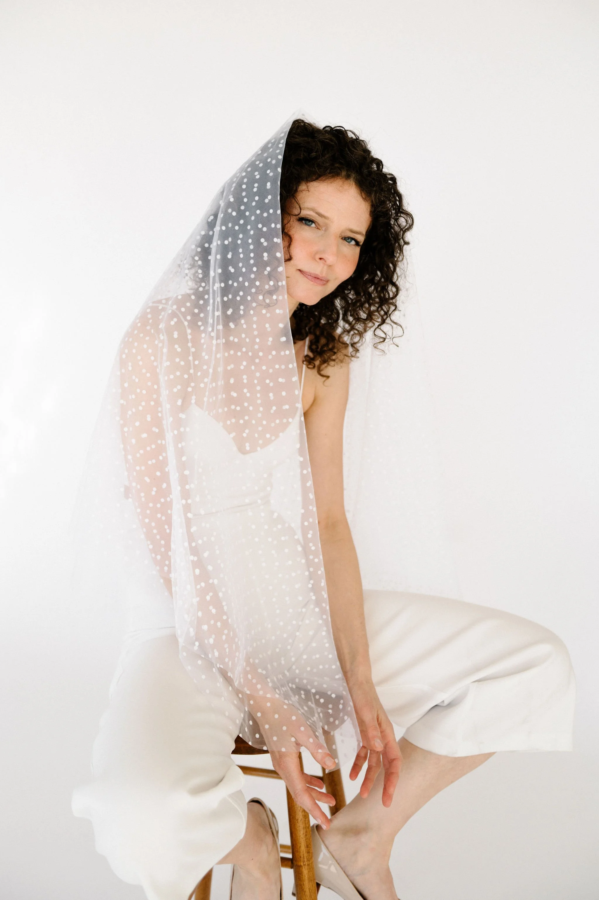 White Dot DRop Veil 5.jpg