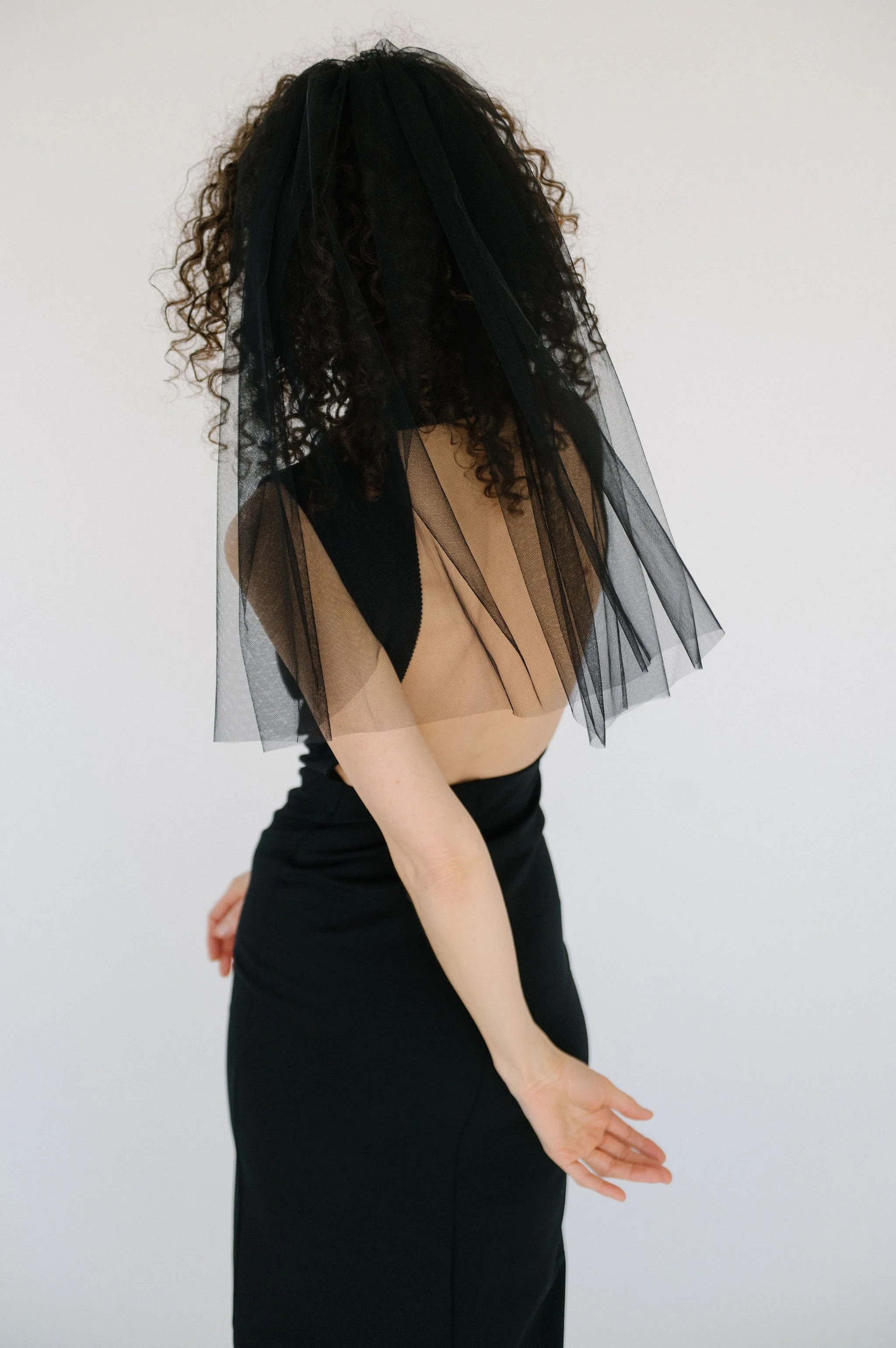 Black Short Veil 4.jpg