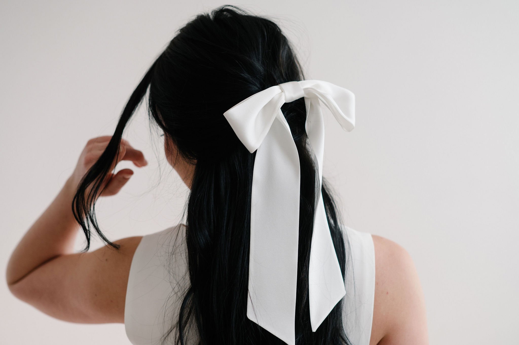 Medium Silk Bridal Bow 3.jpg