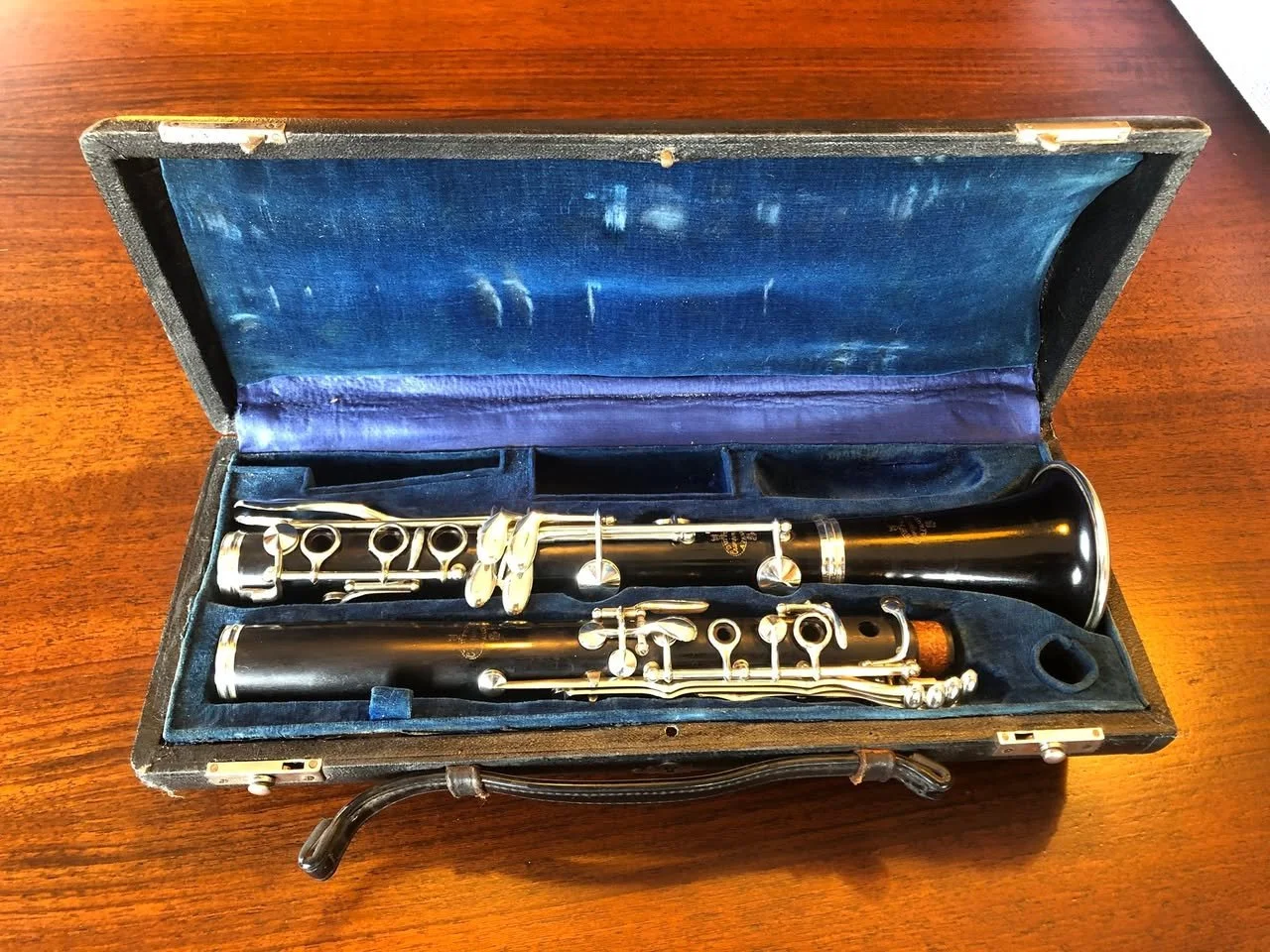 Bb Clarinet, Buffet Crampon- 1890 Model!!