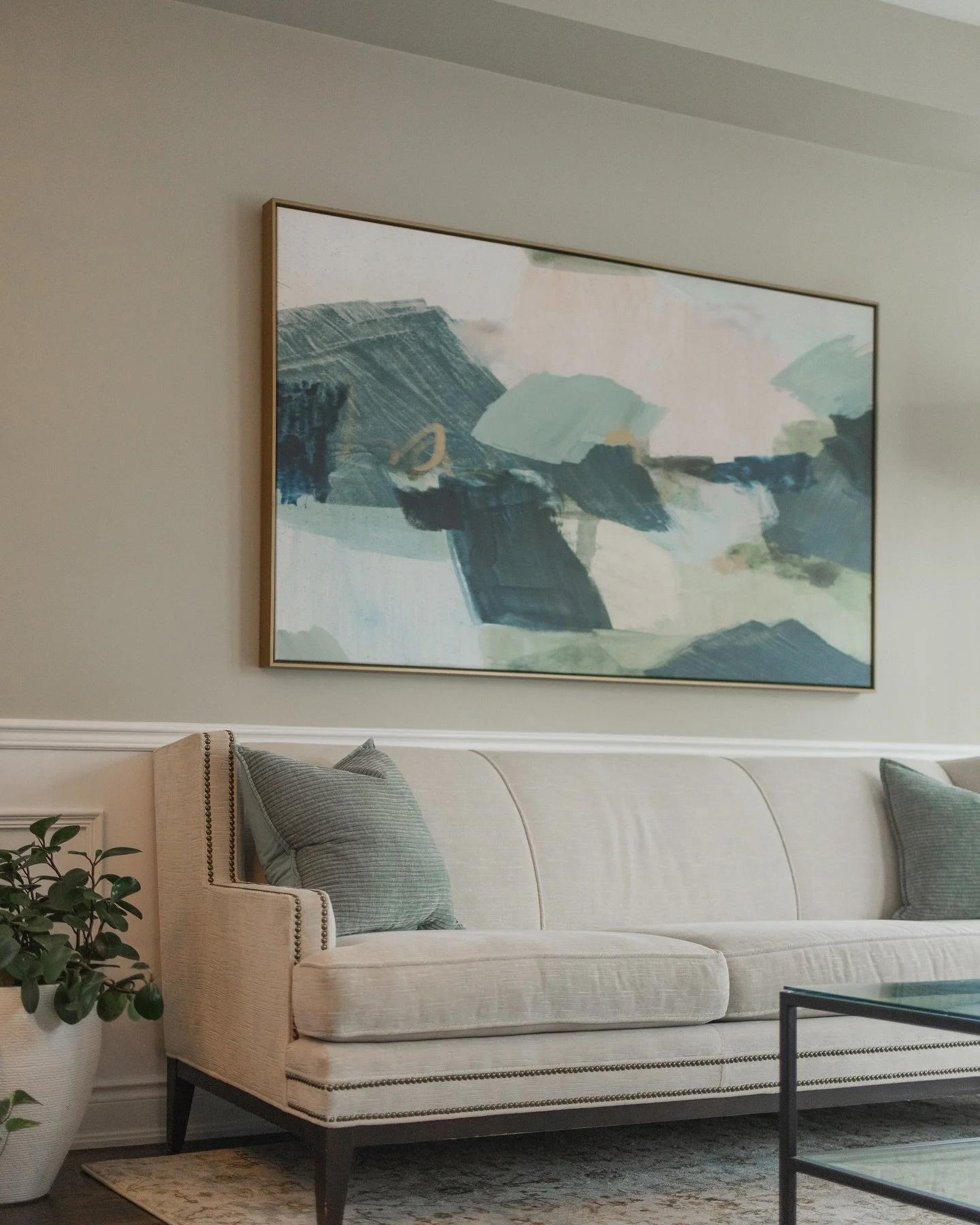 Artwork has the ability to elevate an entire room, or it can be used subtly to create small &ldquo;moments&rdquo; in your space. Here are some tips to selecting the right pieces:

1. Read the room - think about the overall aesthetic and mood you are 
