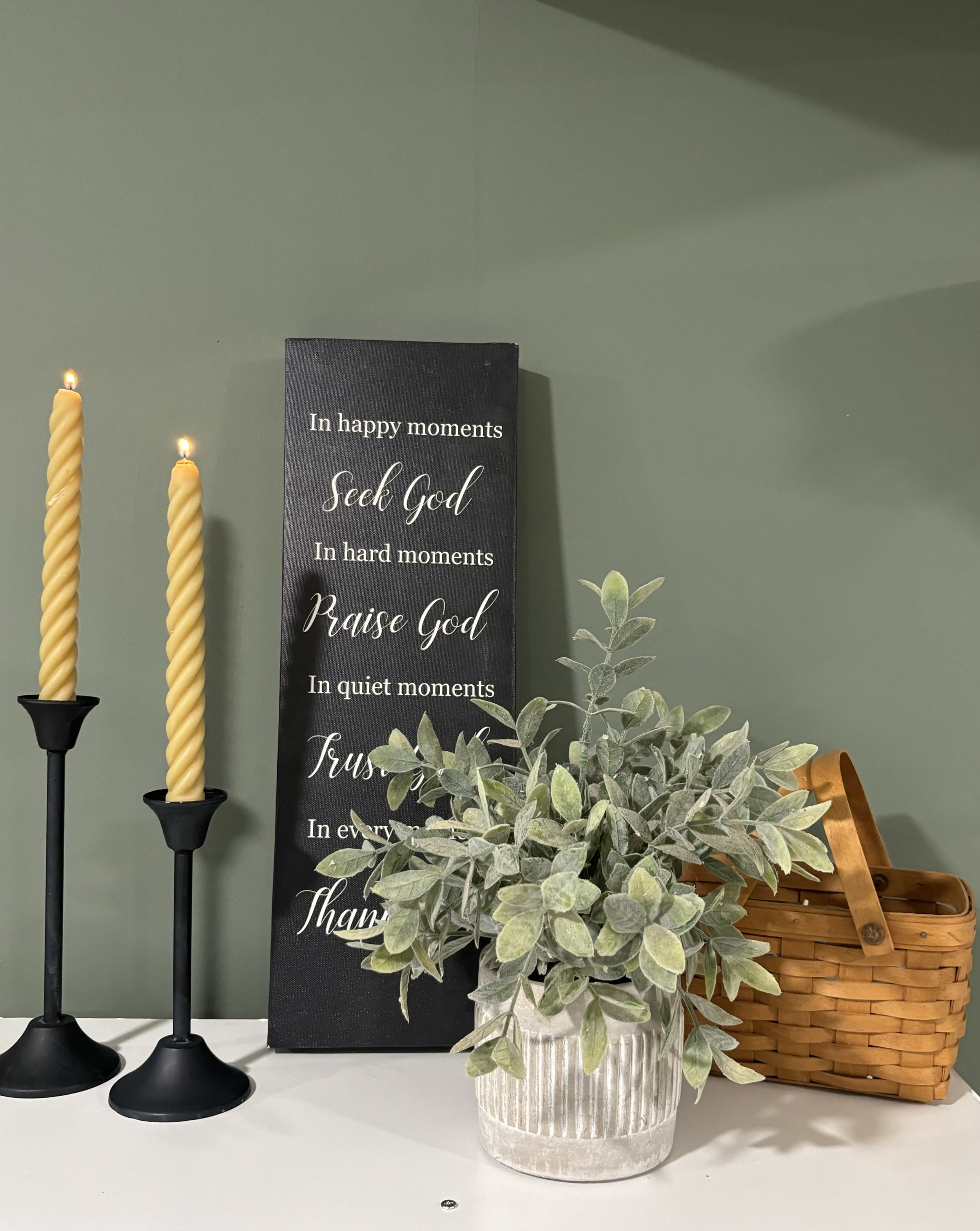 Two twisted taper candles made of 100% natural beeswax with a cotton wick.