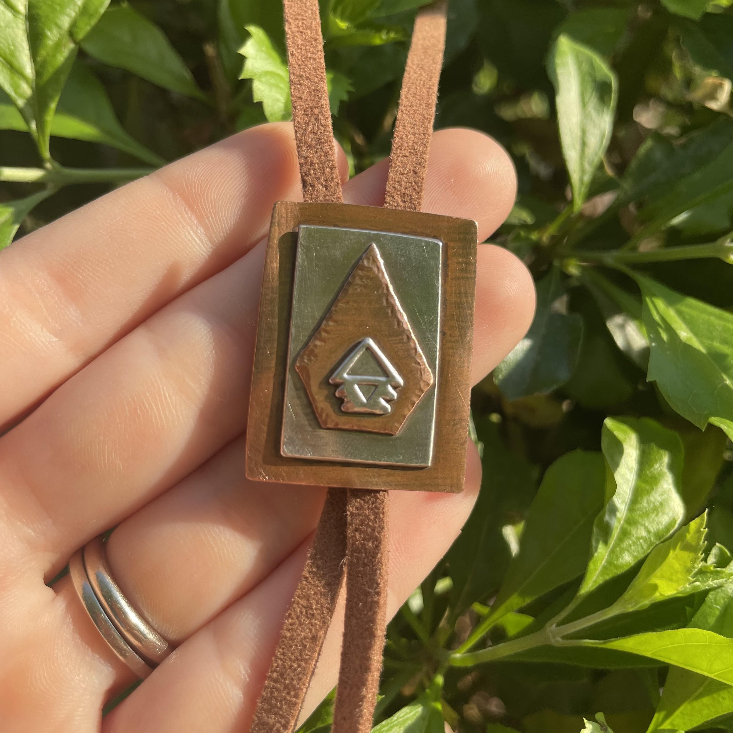 Arrow Bolo