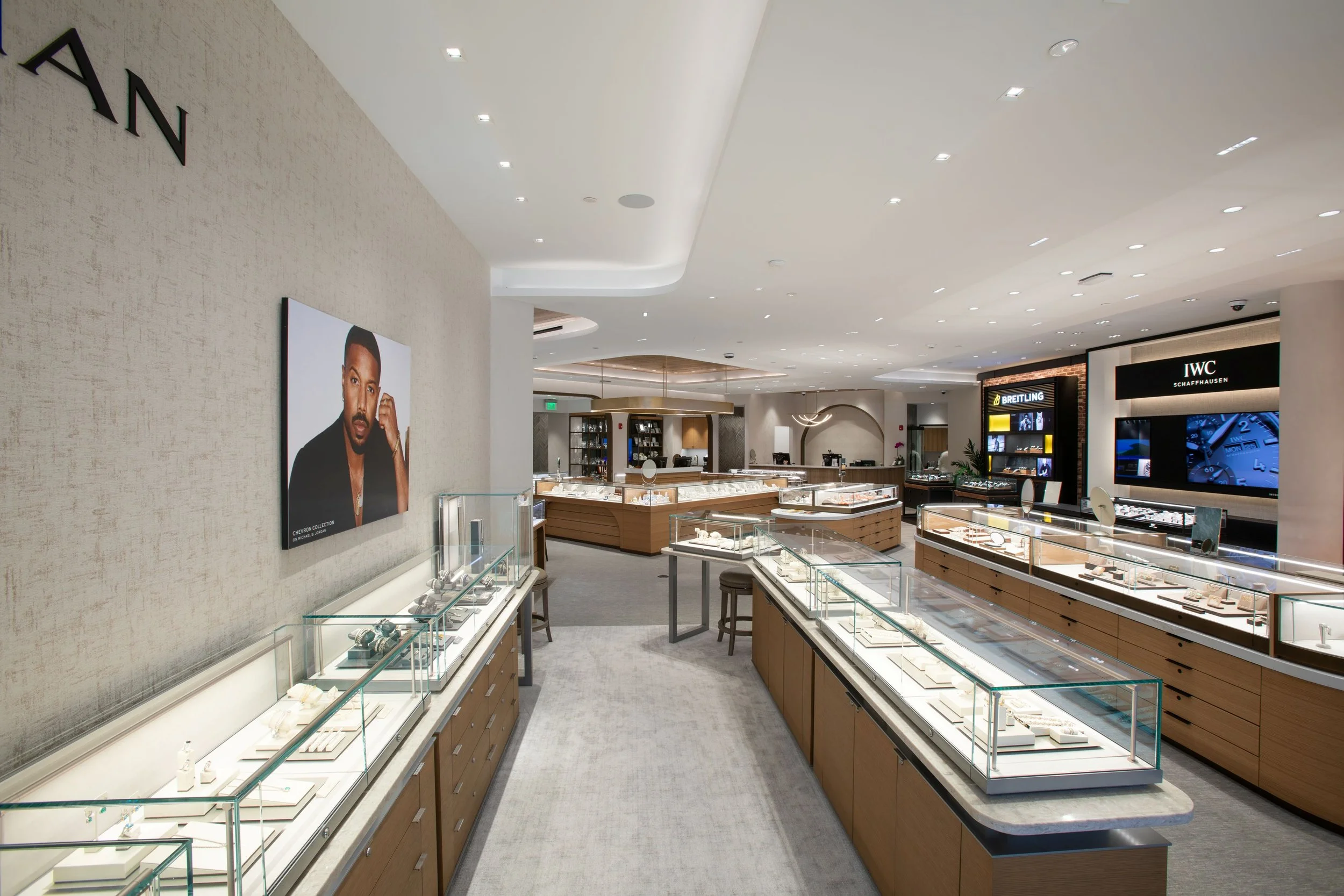 Lux Bond & Green Glastonbury_Z9A0083.jpg