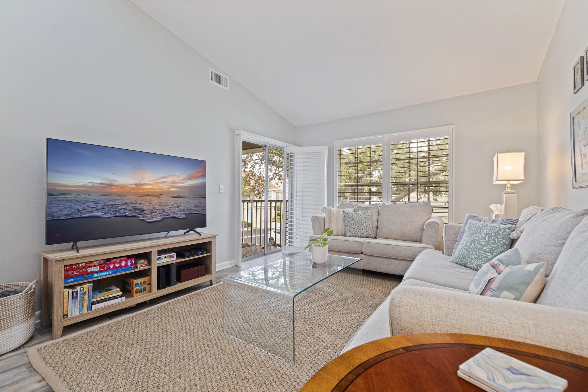 10-web-or-mls-AB3_12321 Sun Vista Ct W-10.jpg