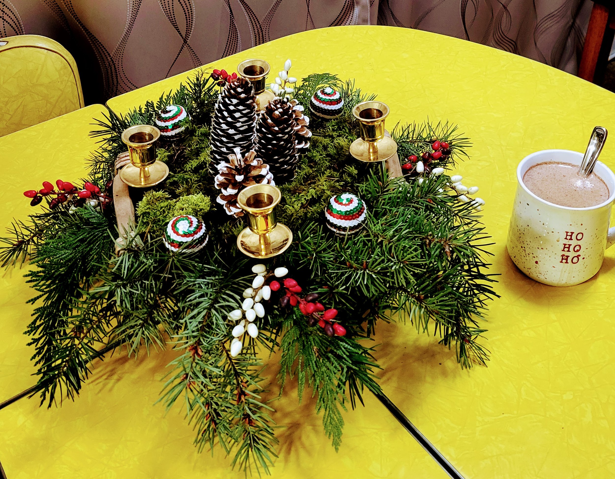 Advent Ornament with 4 Candles
