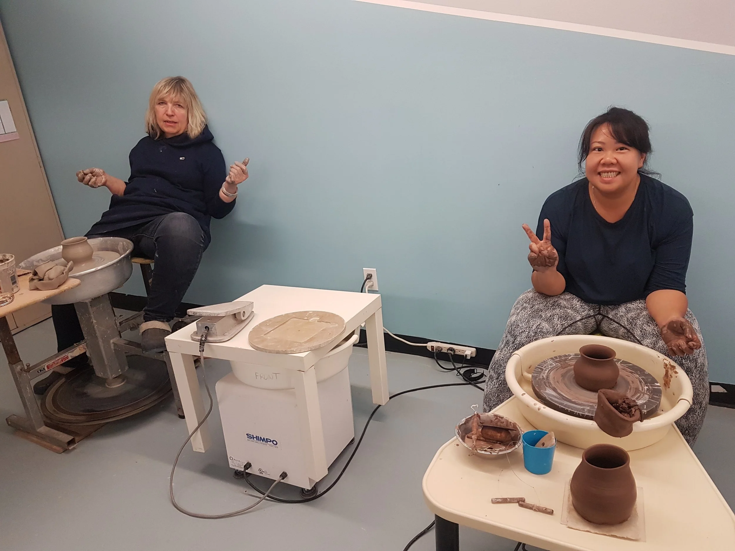 Image of advanced potters at work