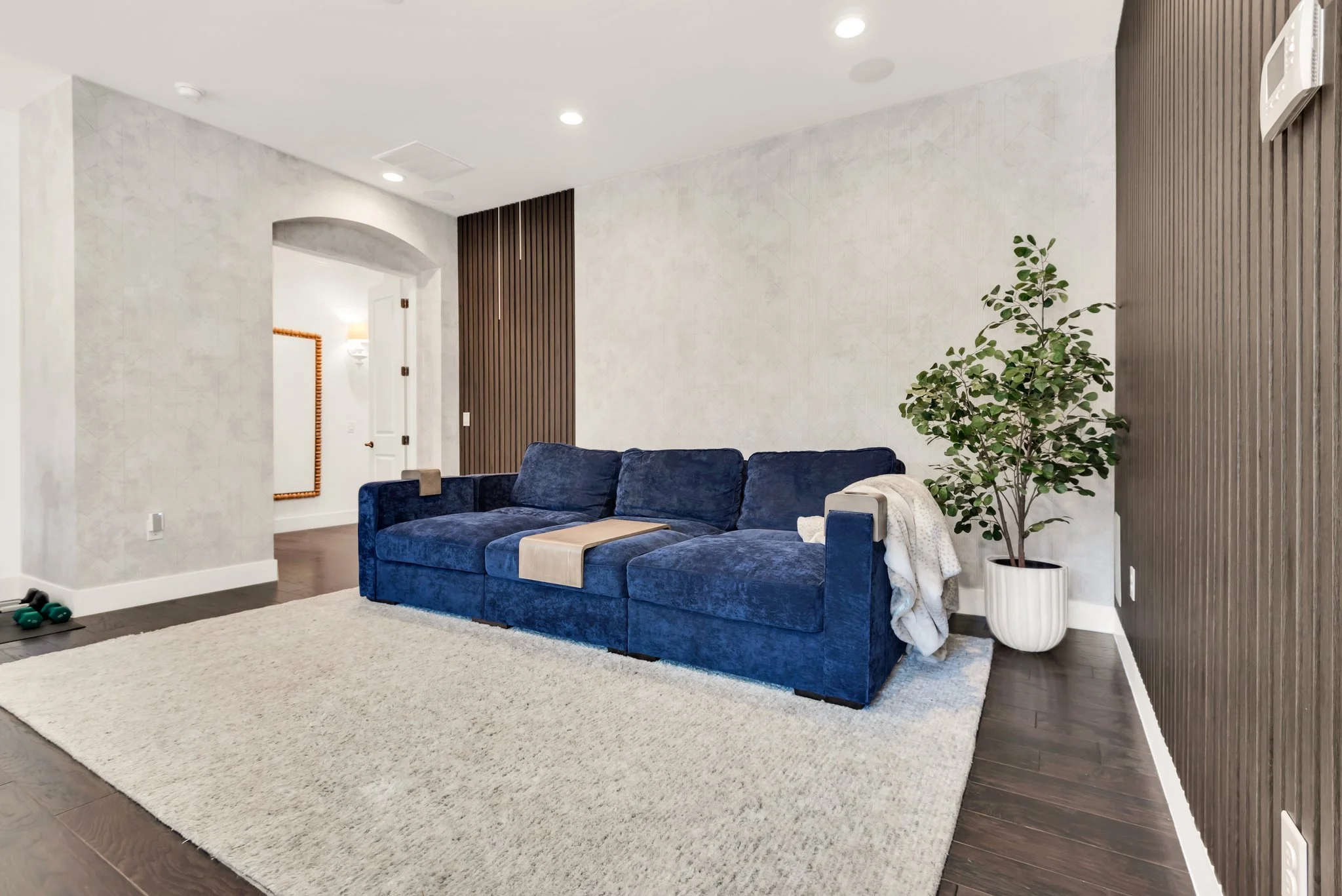 23-web-or-mls-8364-via-vittoria-way.jpg