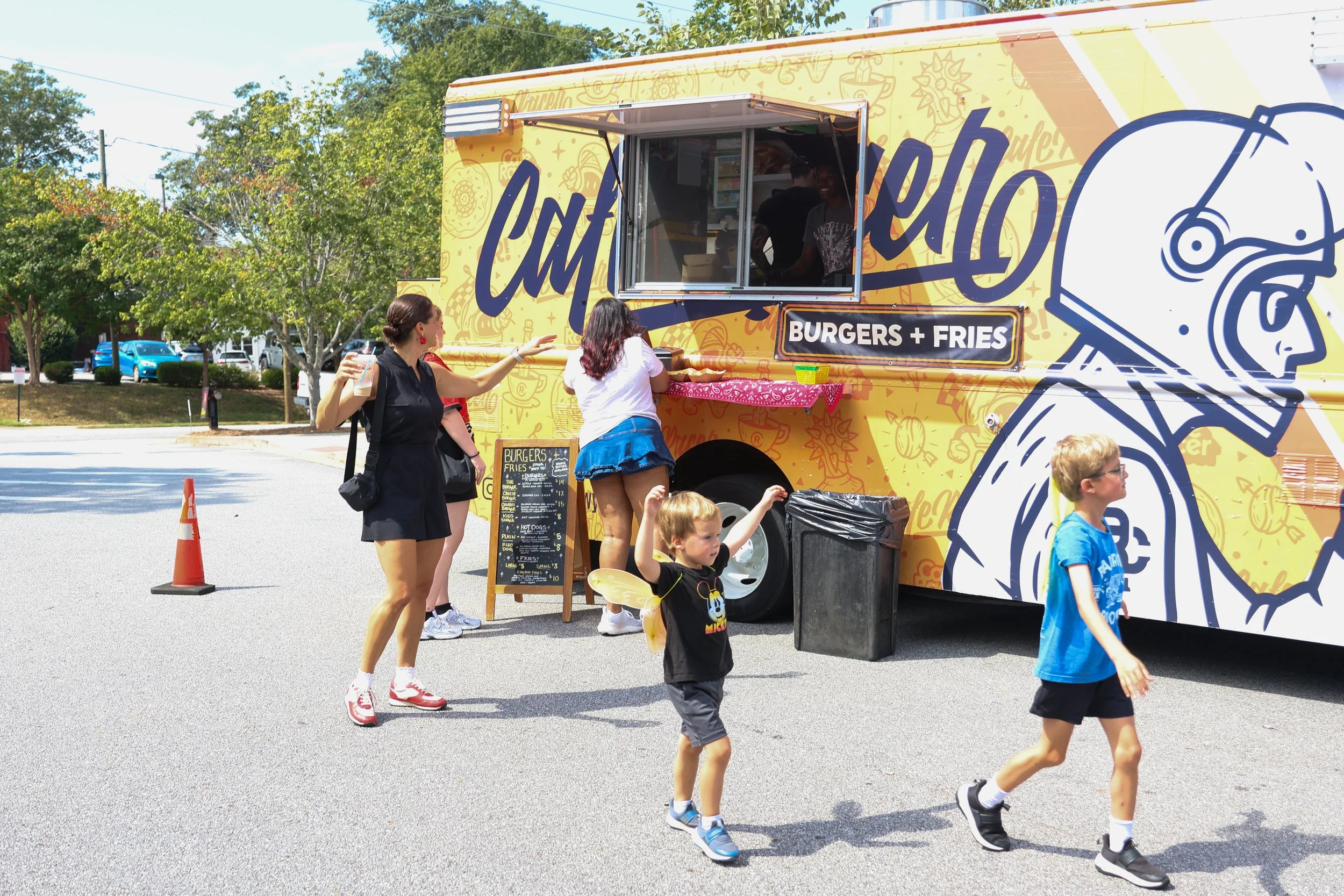 foodtrucks2026-09-19-101.jpg