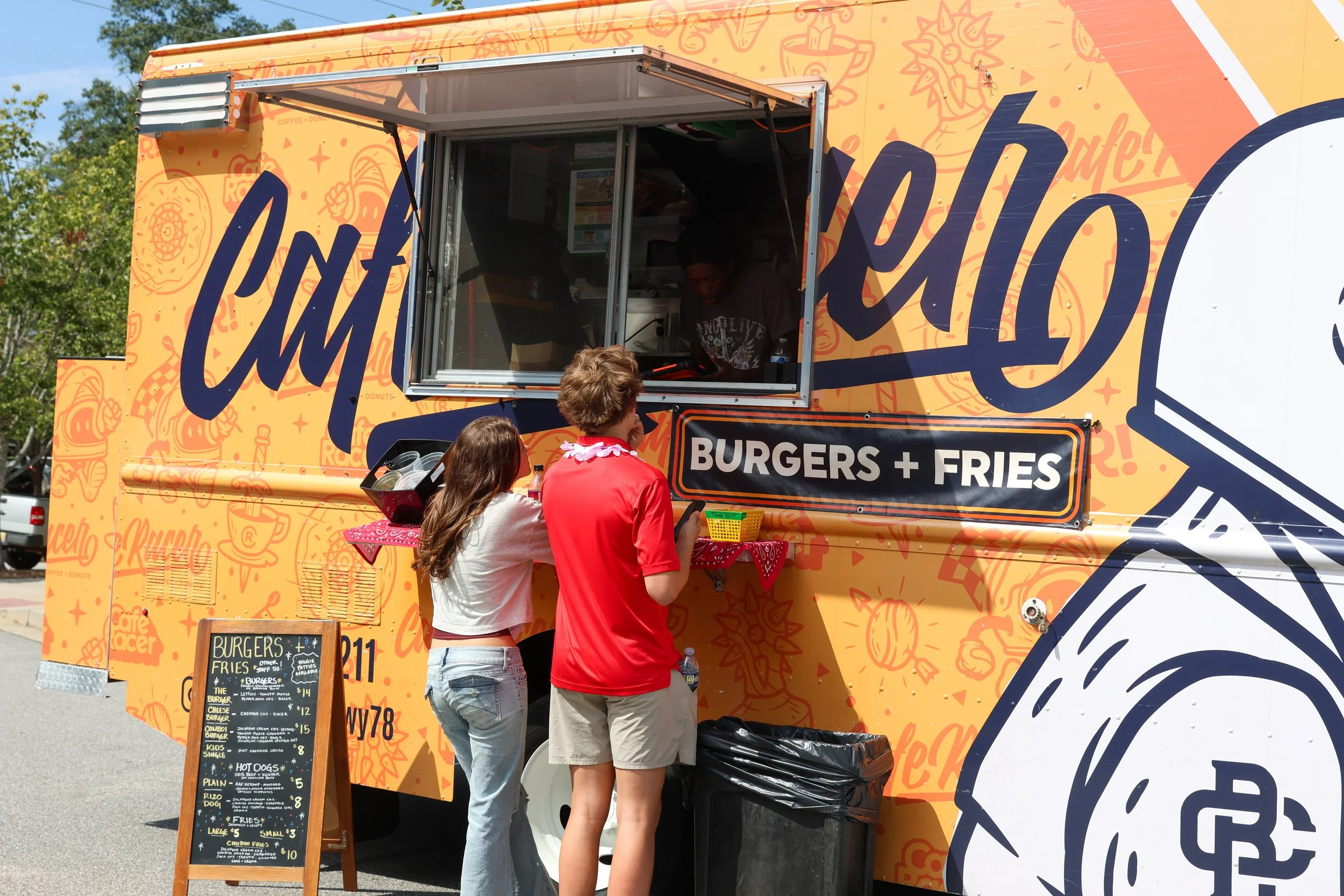 foodtrucks2026-09-19-098.jpg