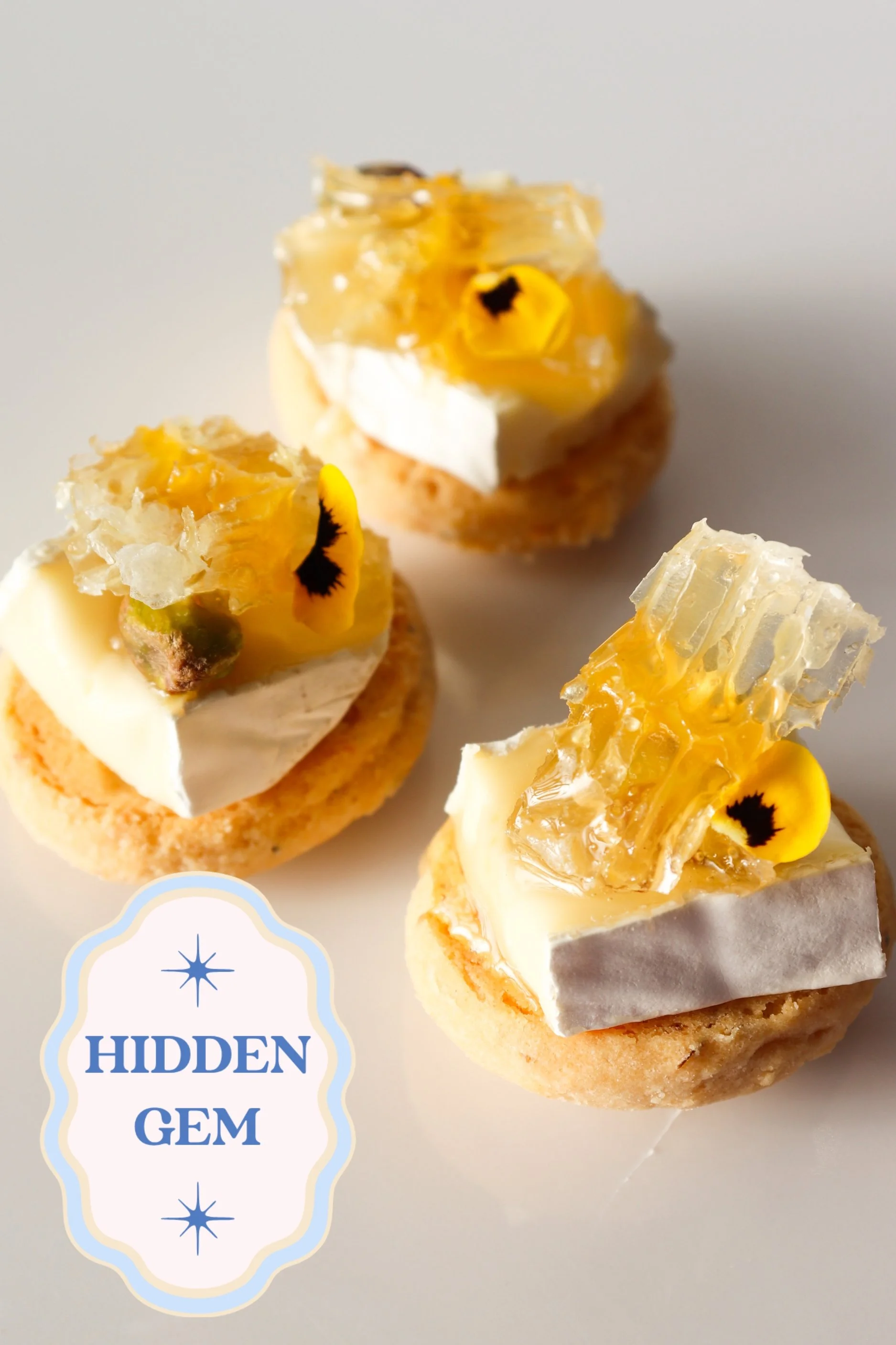 Camembert & Honeycomb On Savoury Shortbread