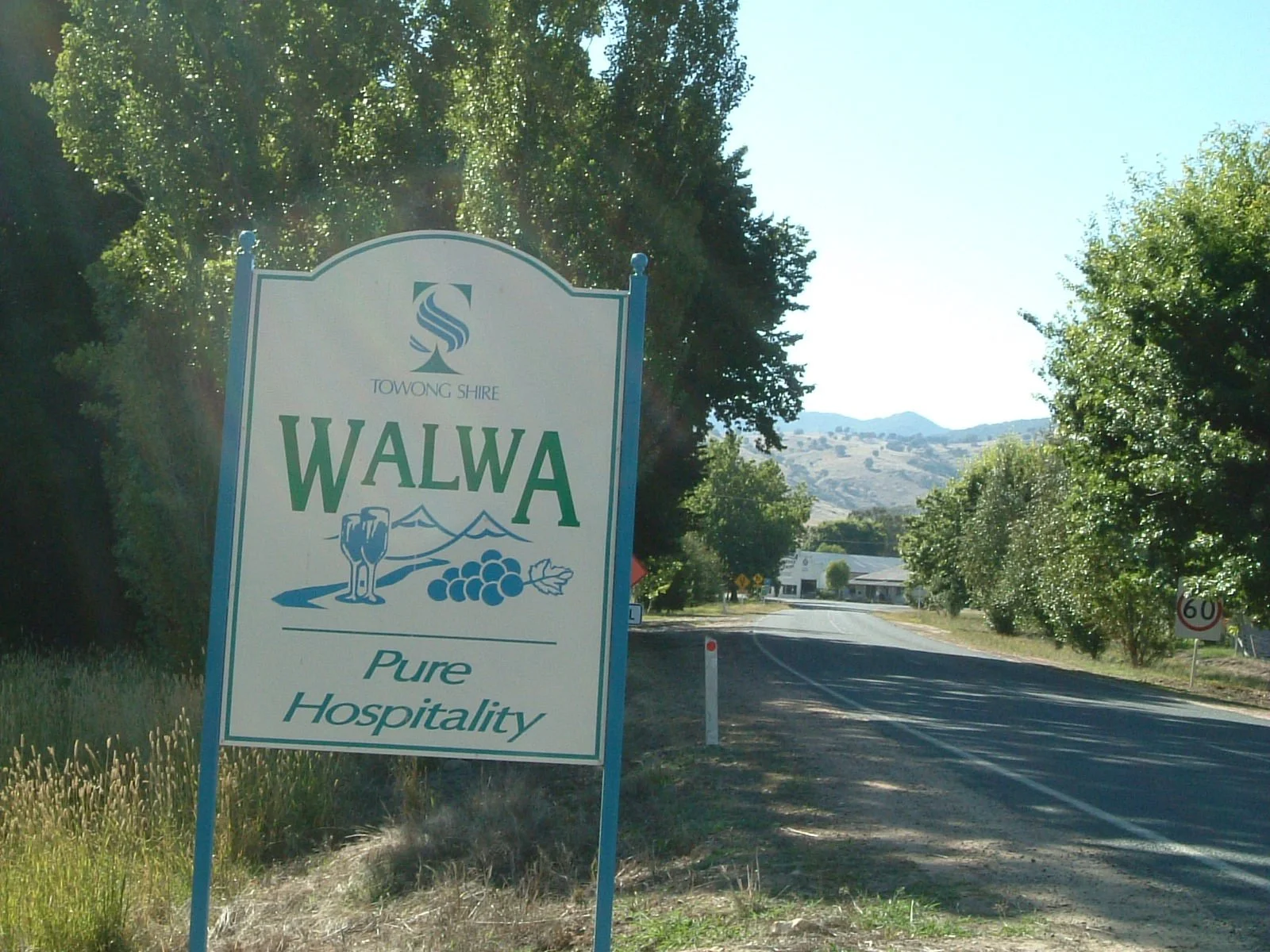 Walwa surrounds 002.jpg