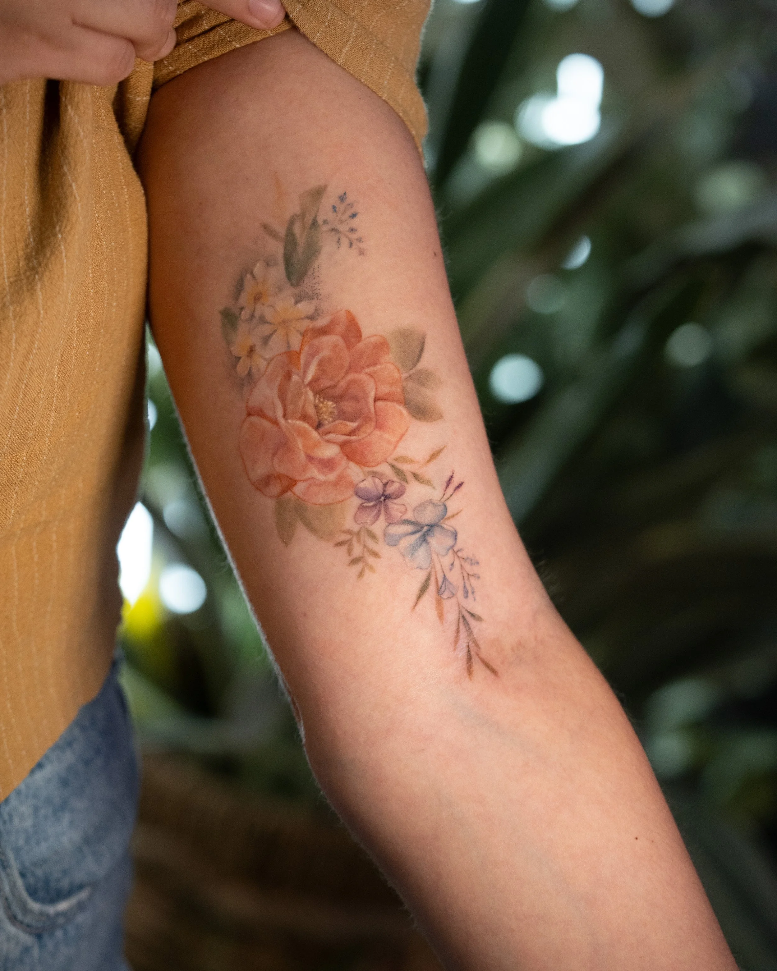 colorflowers-besttattooselpaso-elpaso-besttattoo-fineline.jpg.jpg
