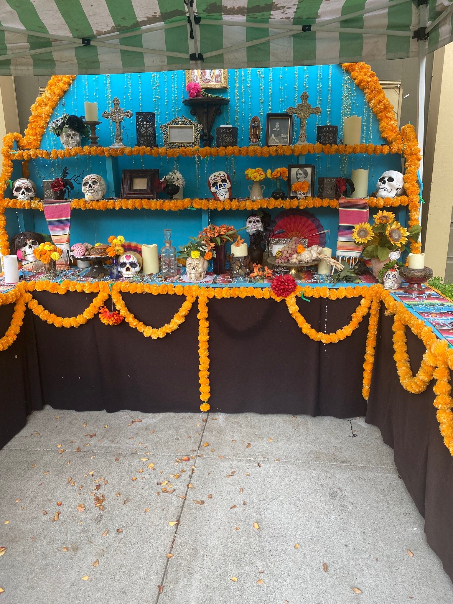 Dia de los Muertos Winchester Mystery House