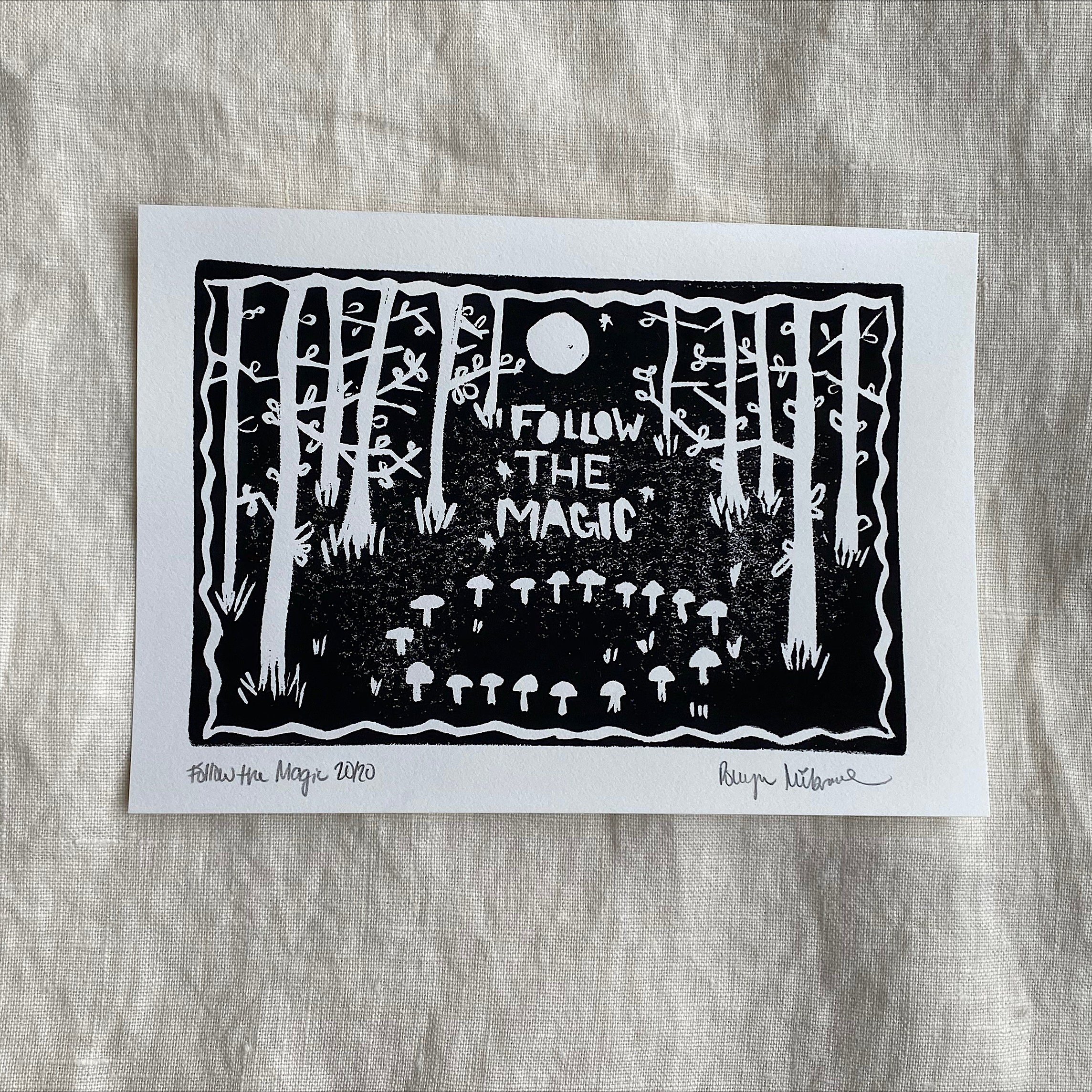 https://i.etsystatic.com/37803350/r/il/b6d89d/4479038963/il_fullxfull.4479038963_jlvw.jpg