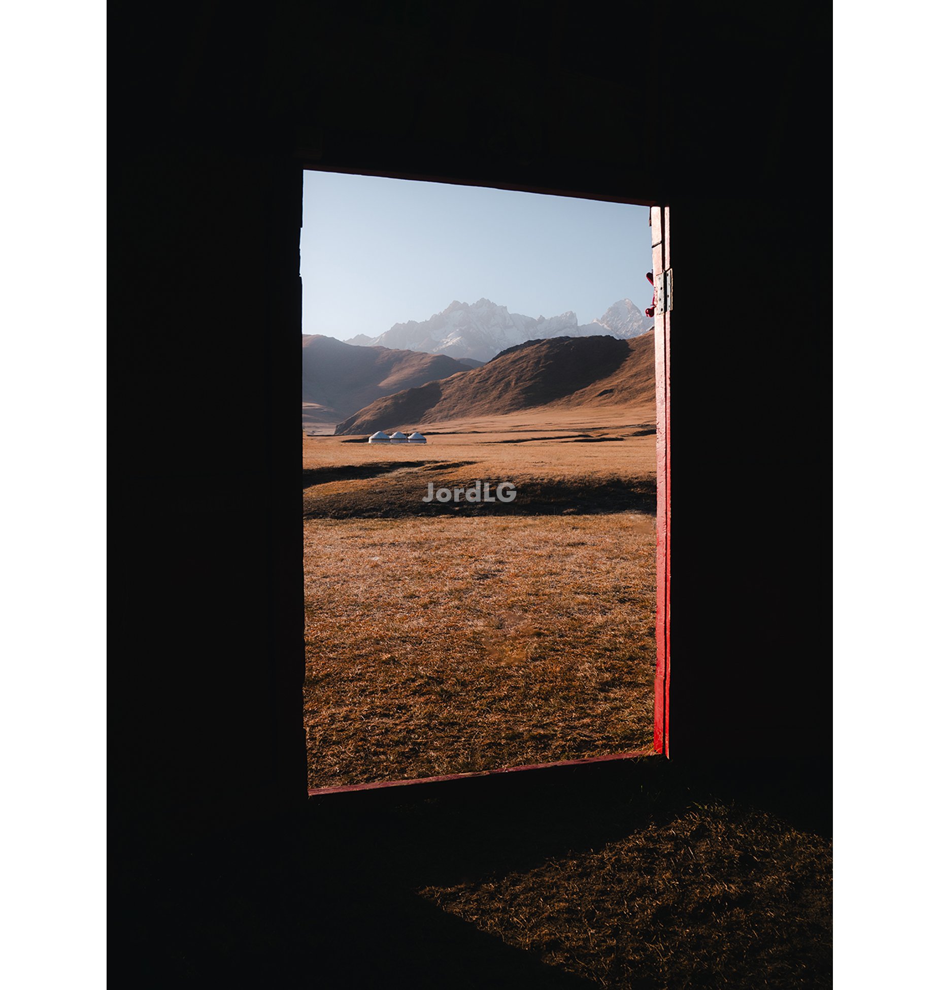 Yurt-Views-(UNFRAMED).jpg