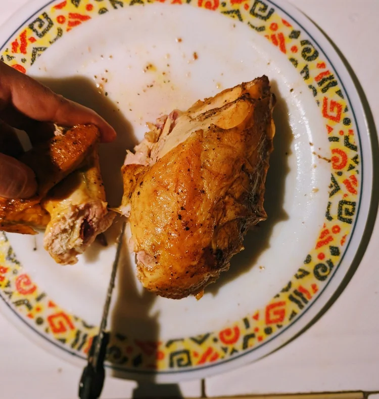 How to Carve a Roast Chicken: Expert Tips for Perfect Slices