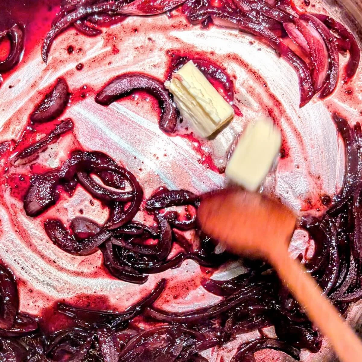 Adding butter to reduce red wine sauce for duck breast recipe