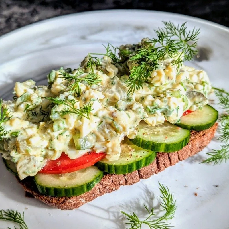 Is it even egg salad without dill pickles? 🥒

For me, they&rsquo;re non-negotiable. They cut through the richness, add crunch, and bring just the right amount of acidity.

This egg salad keeps it fresh with crisp celery, dill pickles, shallot, lemon