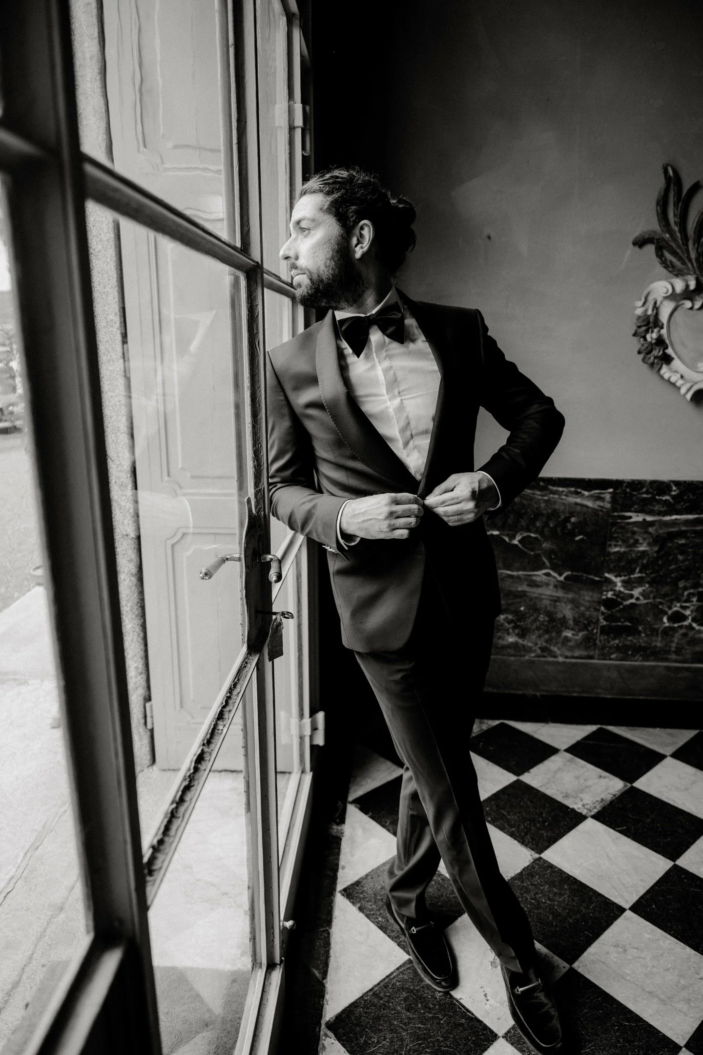 Groom getting ready to see his gorgeous bride! 

#weddingphotos #weddingphotographer #timelesspictures #luxuryweddings