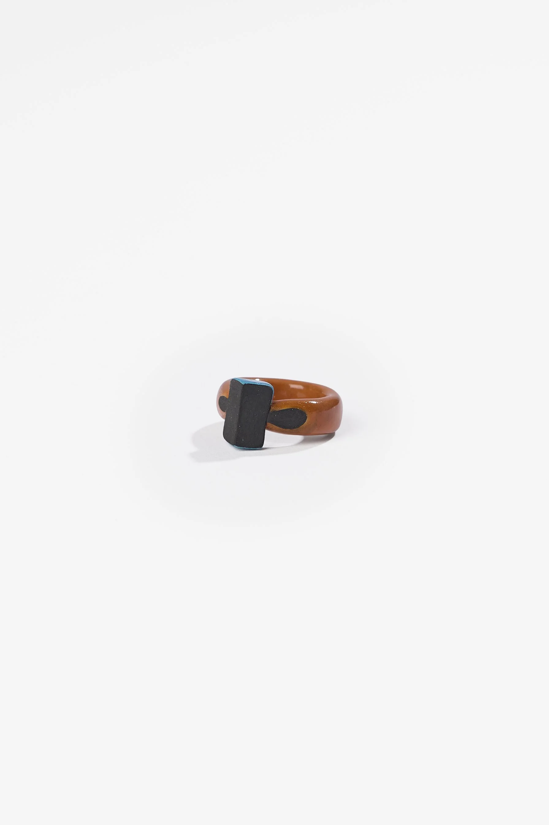 Manon van Kouswijk, Rings for Found Hands (blue and brown), porcelain, dimensions vary per ring, 2026, $590 each. Photography: Ross Coulter