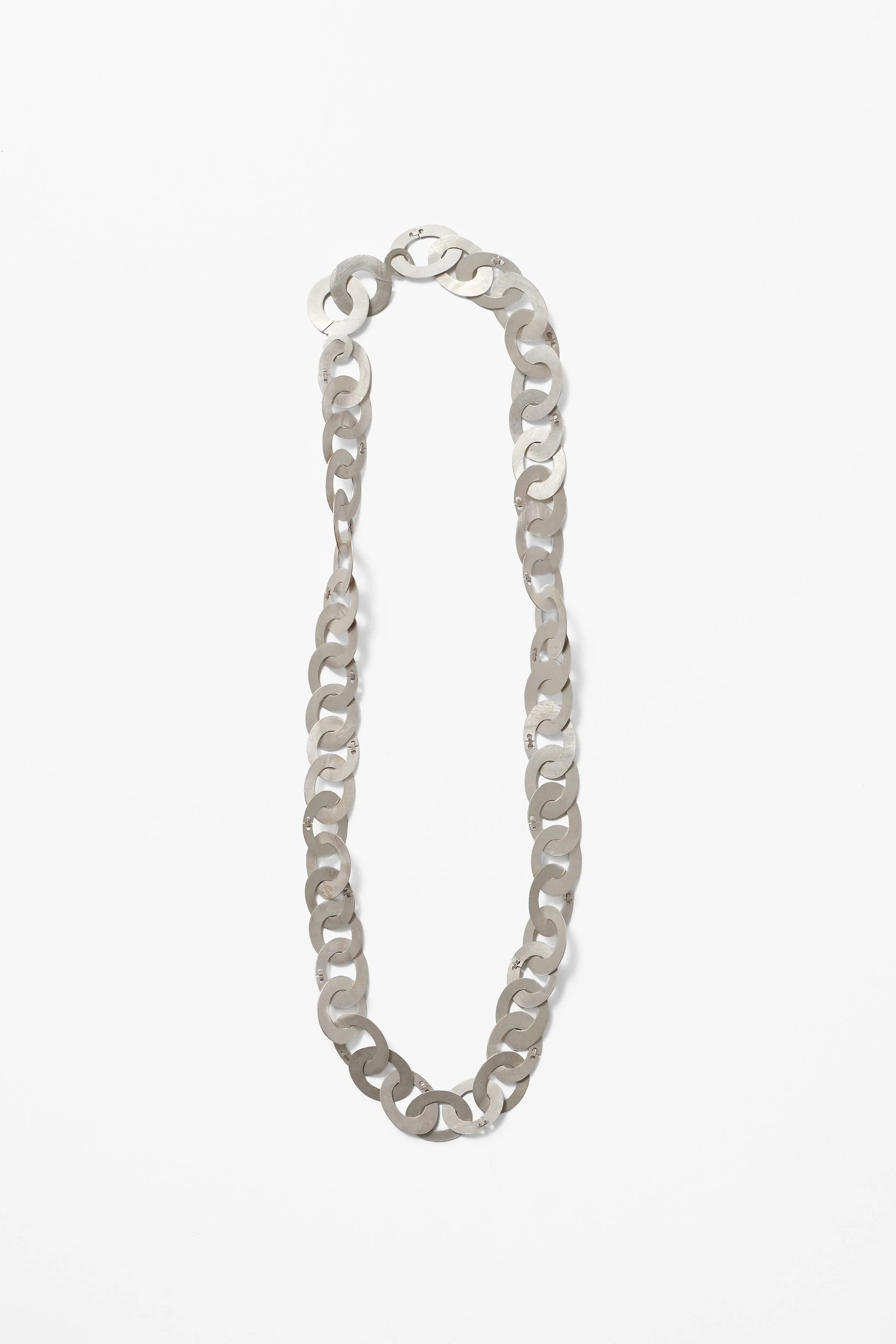 67. Roseanne Bartley, ‘O-link necklace’, 2025
sterling silver, 29.5x1.5x.5cm. Price: $1,250