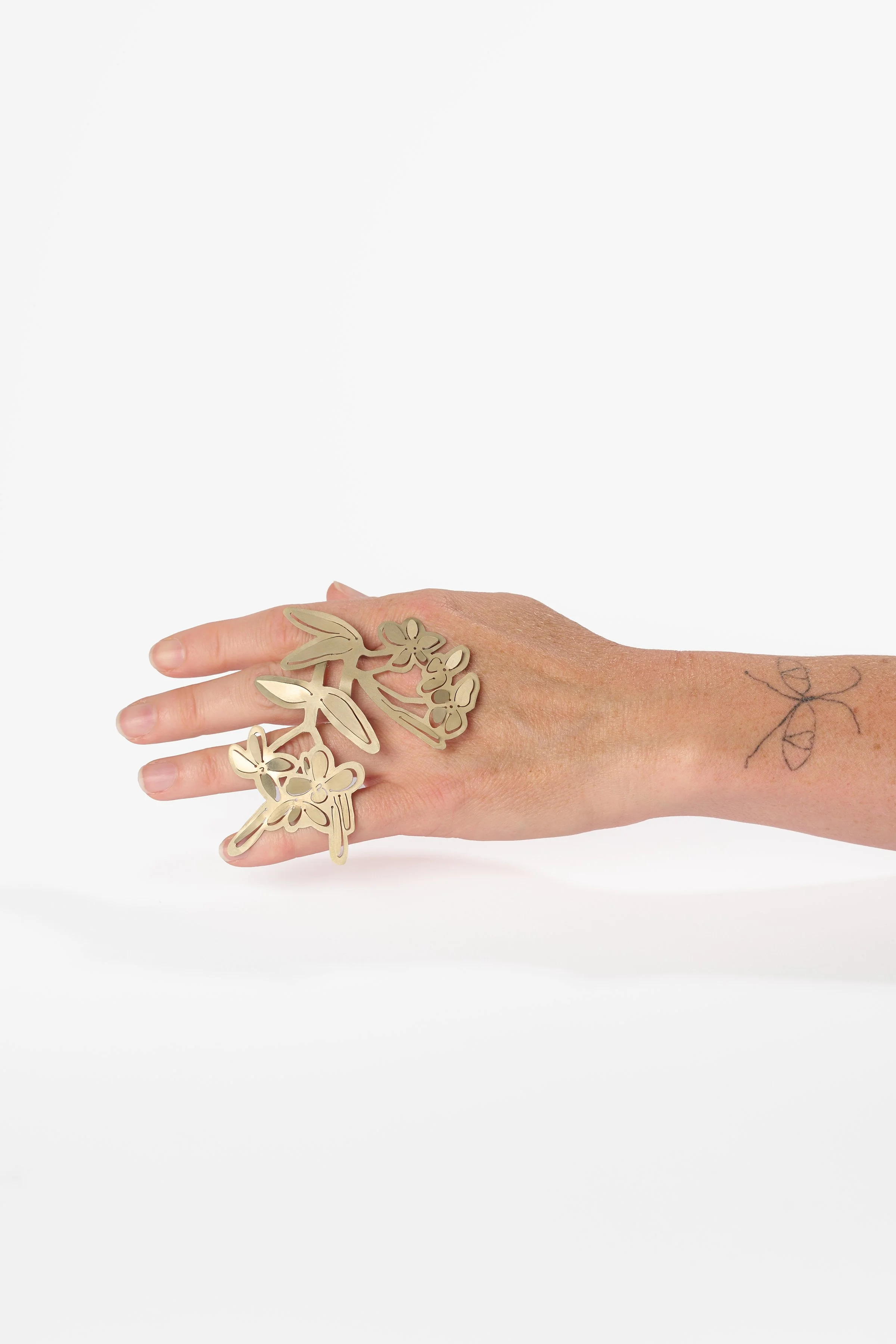 80. Elisa Zorraquin, ‘Recolectora Urbana II (Street Forager II), 2026, ring, nickel silver, waxed finish, 2.5x10.2x7.5cm, ring size adjustable. Price: $450  