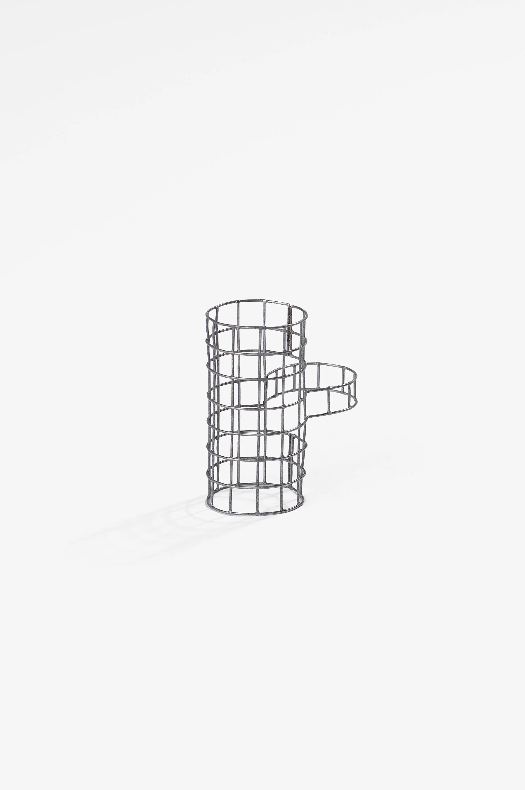 Eli Giannini, Meshin’ Around Rings, #1 Tubo, off-the-shelf mild steel, various dimensions, size: P, Q, O, 2026, $200 each.  Photography: Ross Coulter