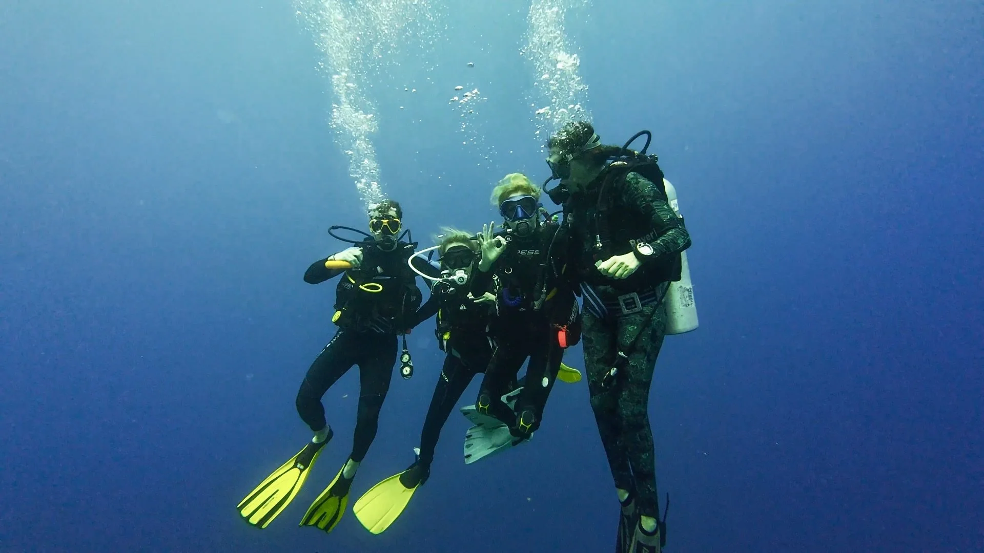 Untitled-Made with FlexClip (5).jpeg