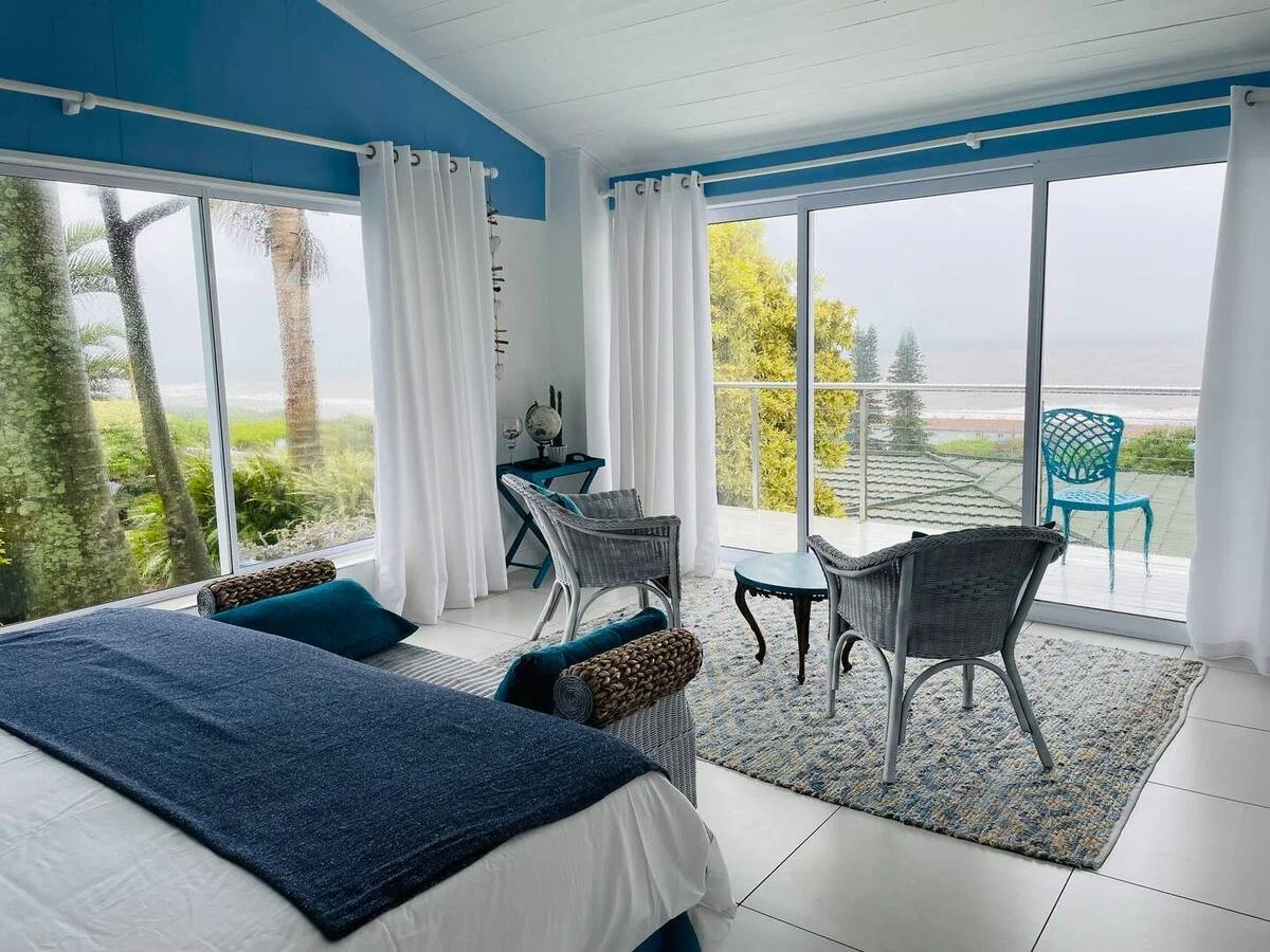 great white room can be 2 beds.jpeg