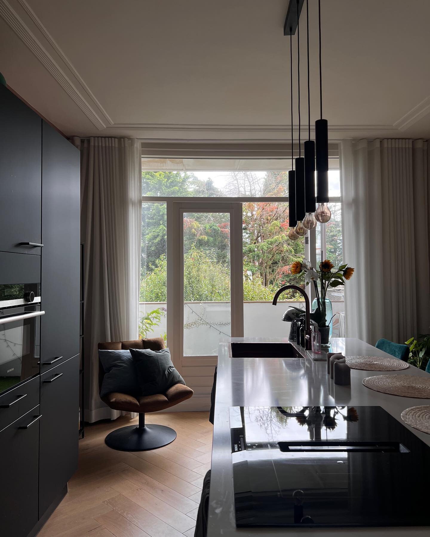 A great apartment with a modern kitchen in the Hague 🧦💌 the review from may 2023

Location: The Hague 
Price: 2250 &euro; 
Type: furnished apartment for a couple