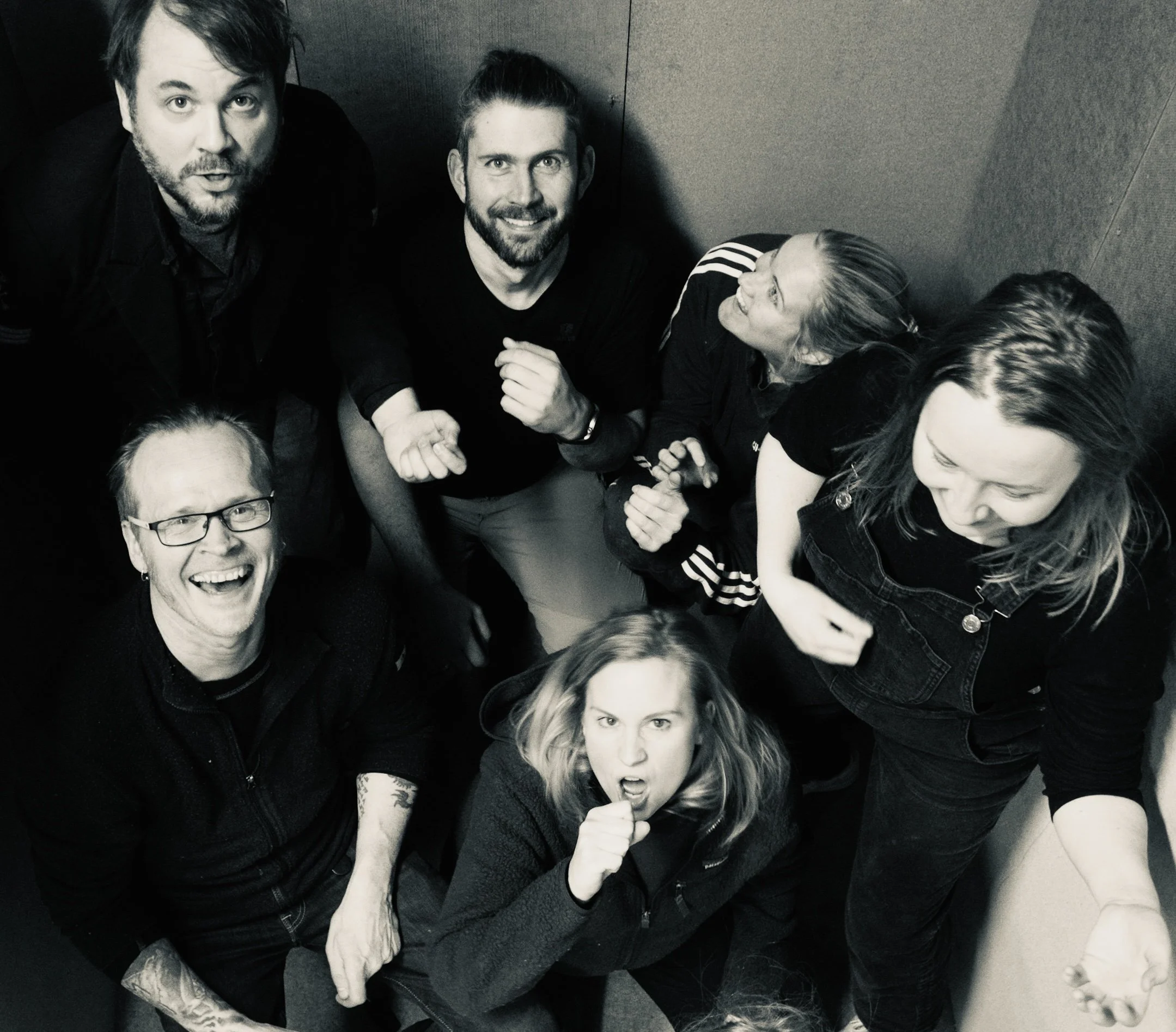 ROMJULSKONSERT: Newbird + DJ a1f