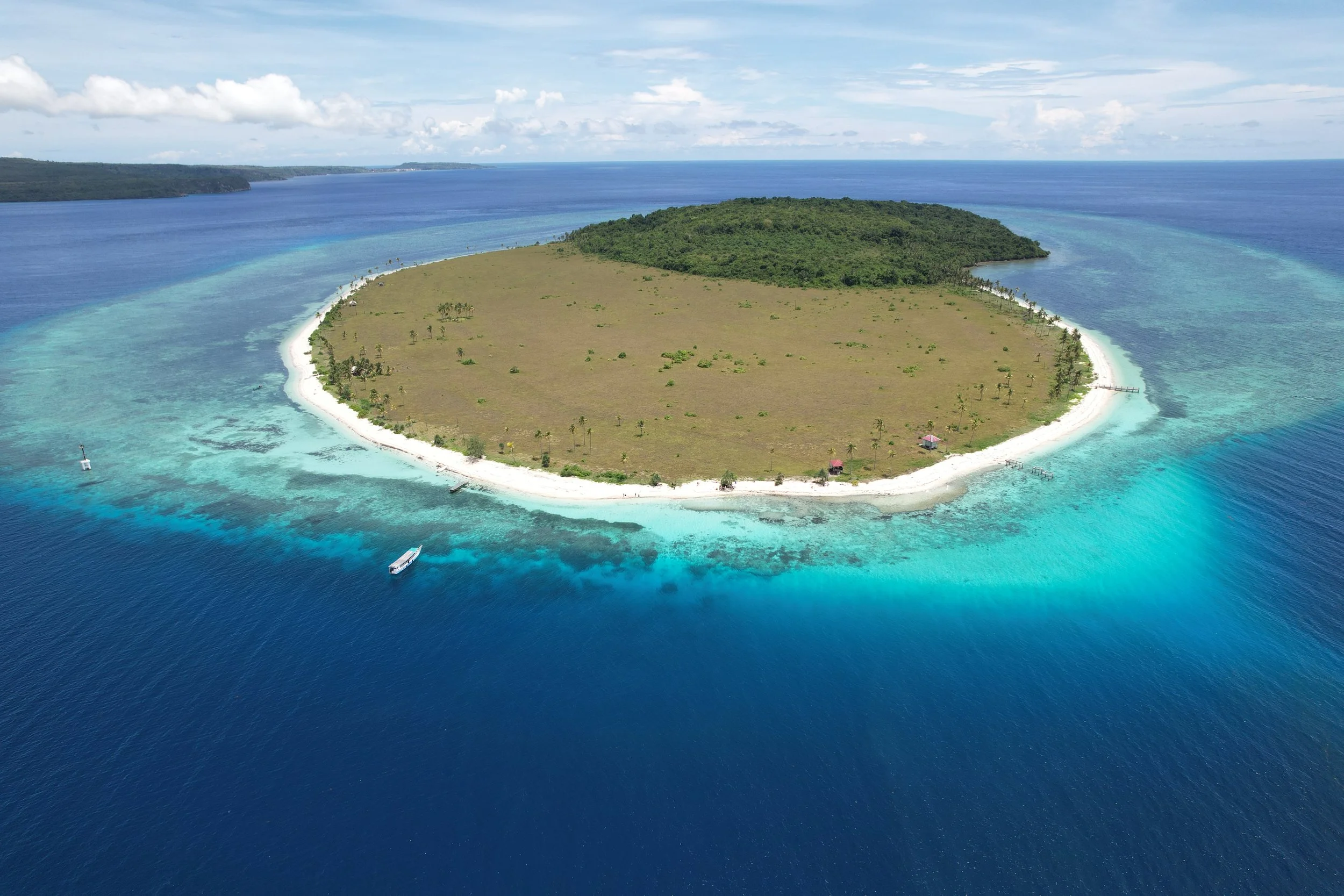 snake island sulawesi indonesia 23.JPG