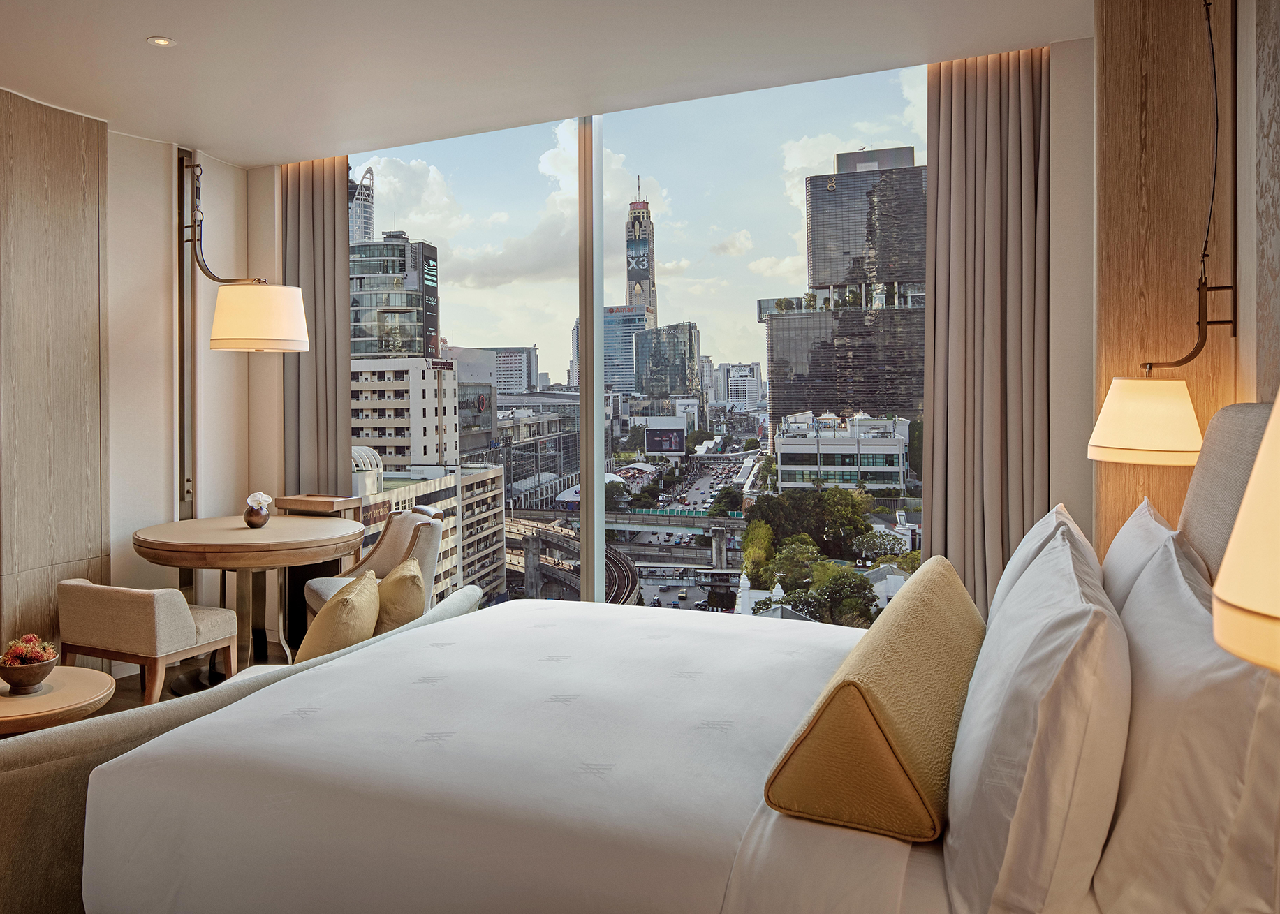 Mid_WABKK_Deluxe City View.png