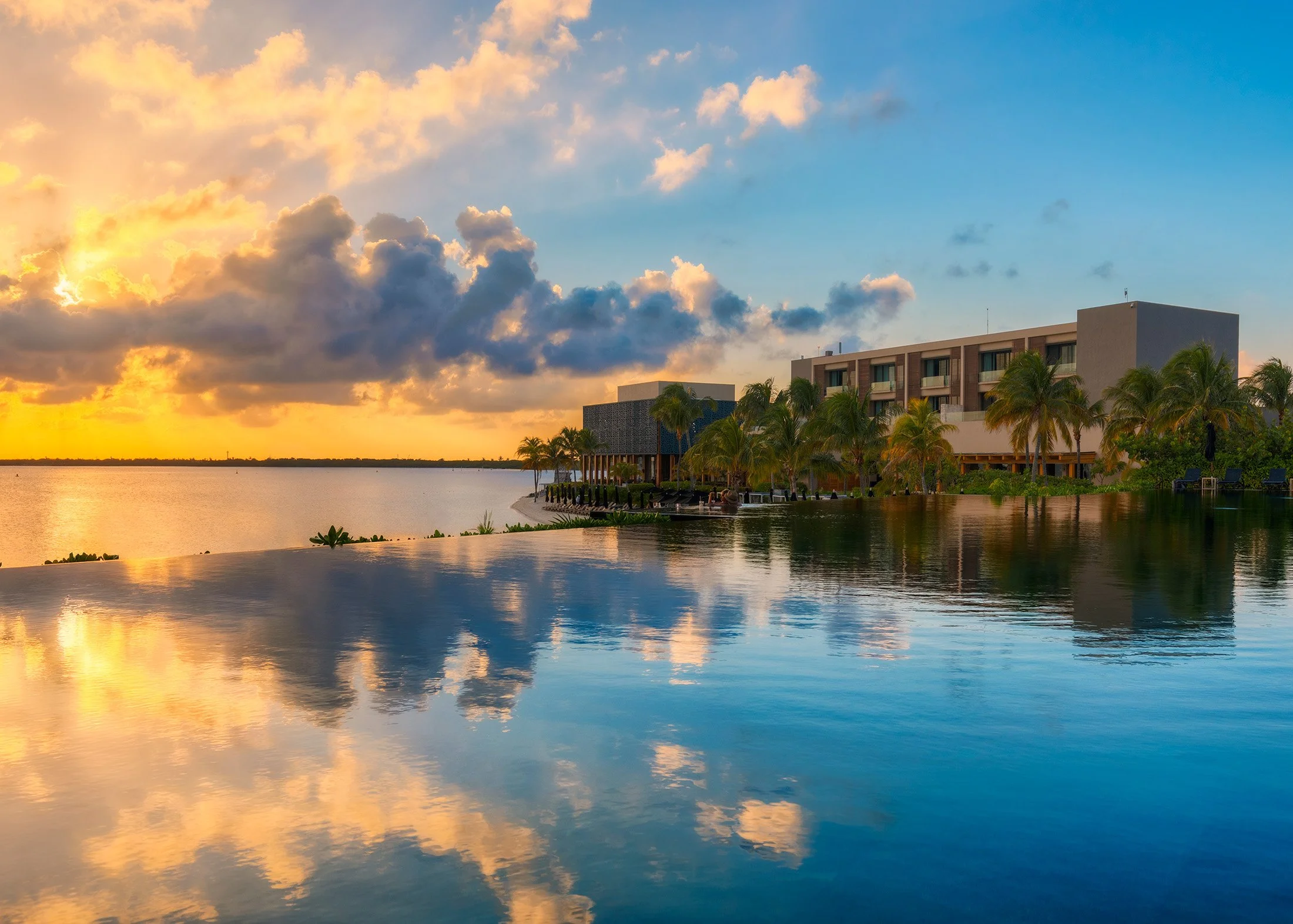 NIZUC Resort &amp; Spa