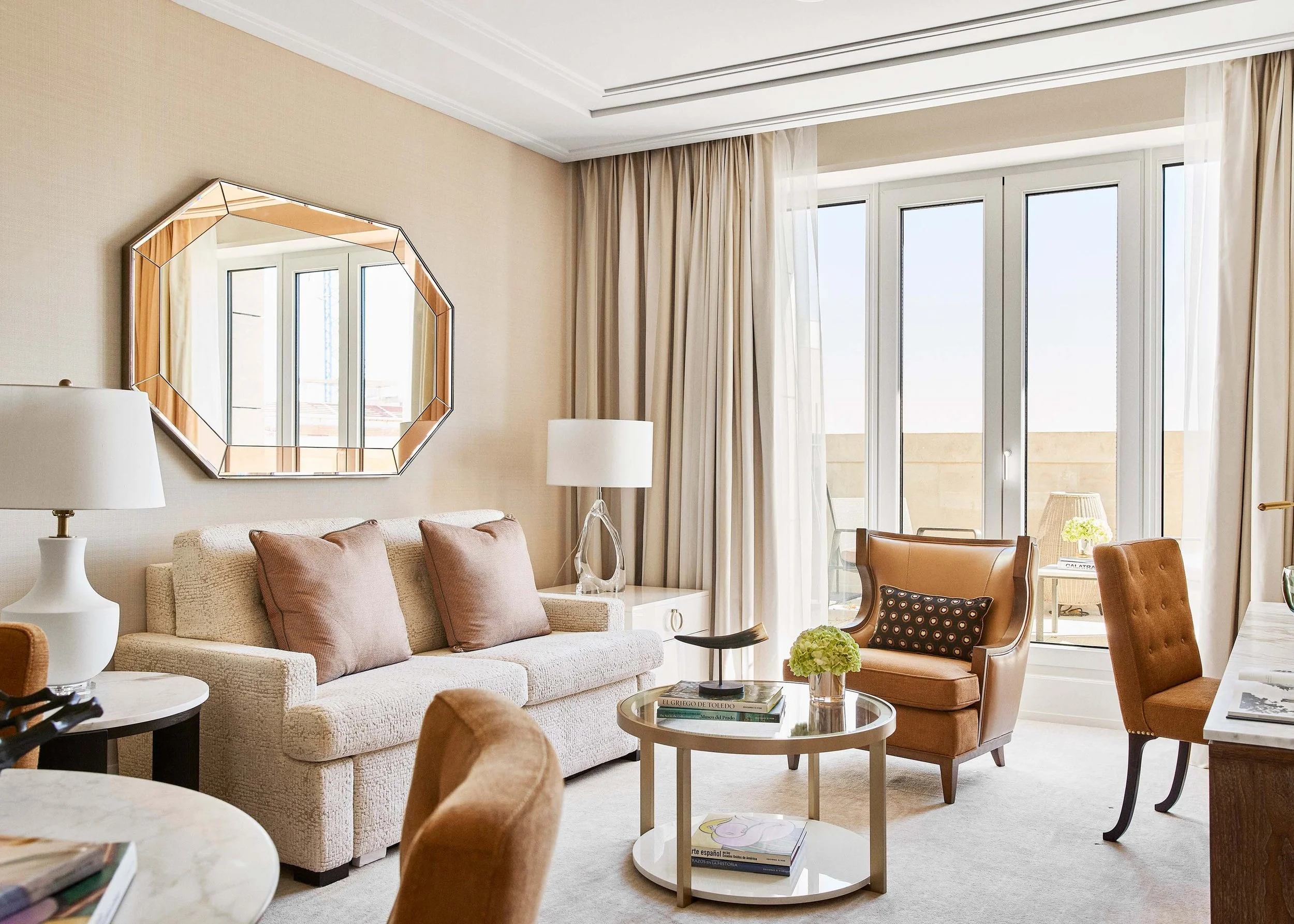 four-seasons-hotel-madrid-one-bedroom-suite-terrace-living-room.jpg