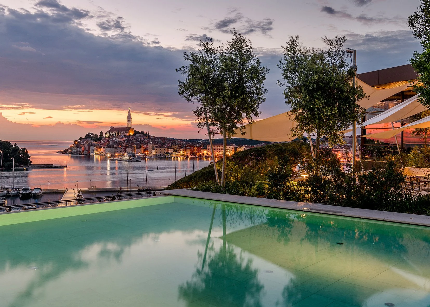 9_View-towards-Old-City-of-Rovinj-from-Grand-Park-Hotel-Rovinj_Photo-ART-GunterStandl.jpg