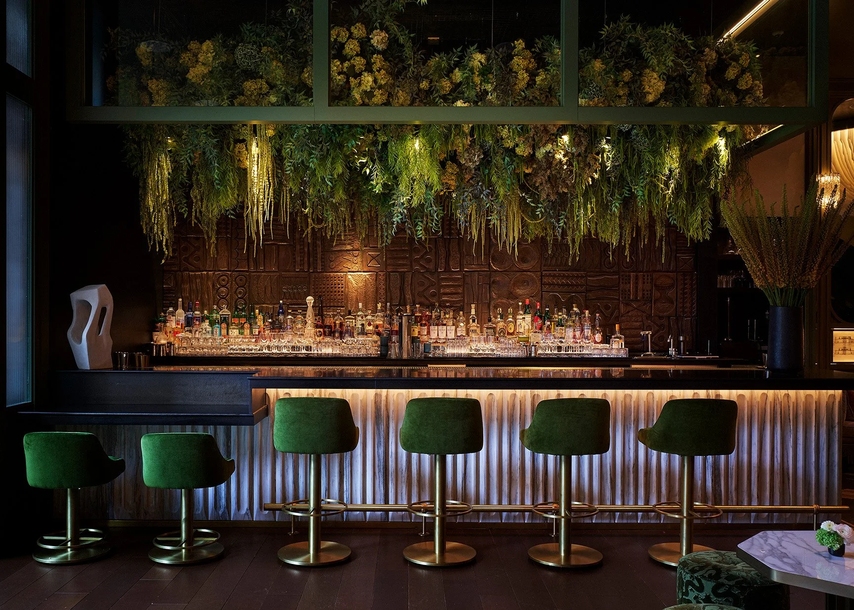 Ritz-Carlton-New-York-Nomad-Bazaar Bar Counter Horizontal.jpg