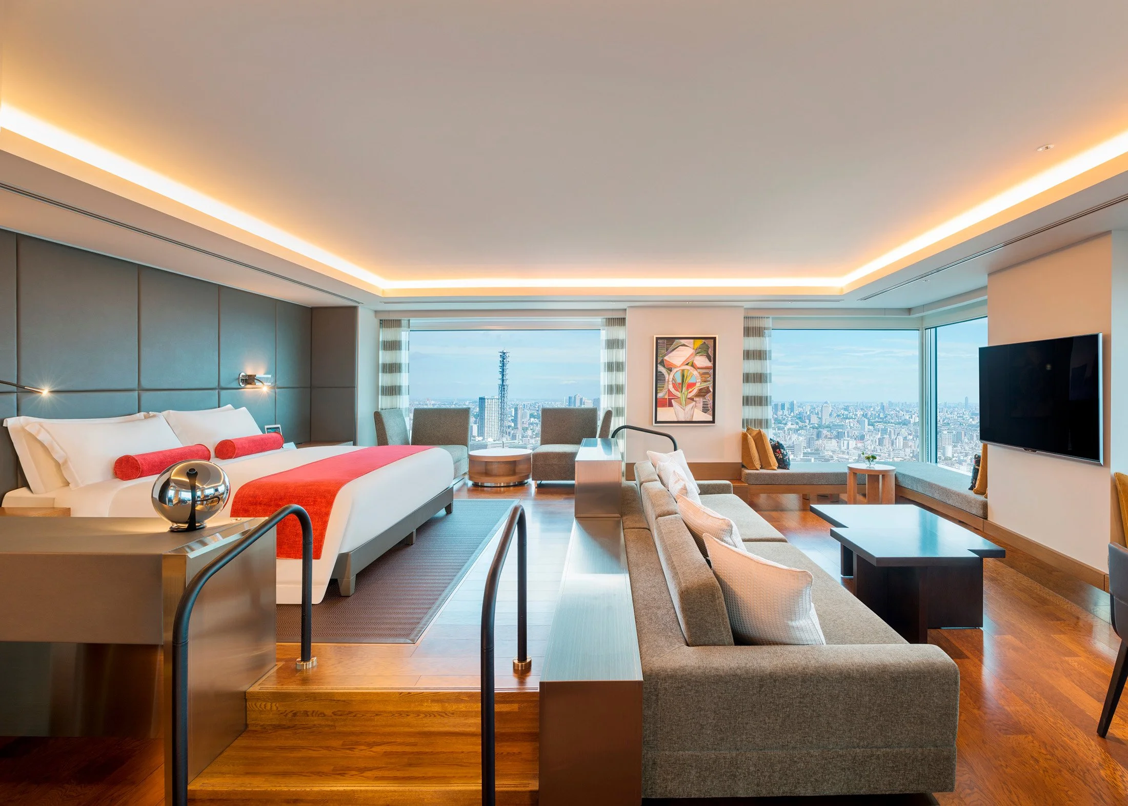 The-Prince-Gallery-Tokyo-Kioicho-Designers Suite 02_15 July.jpg