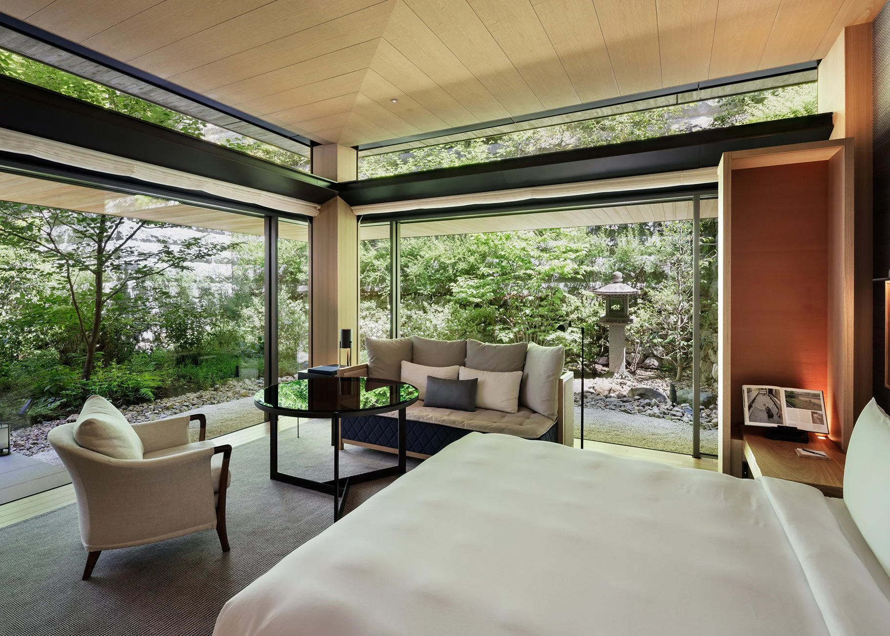 Park-Hyatt-Kyoto-Garden Terrace King.jpg
