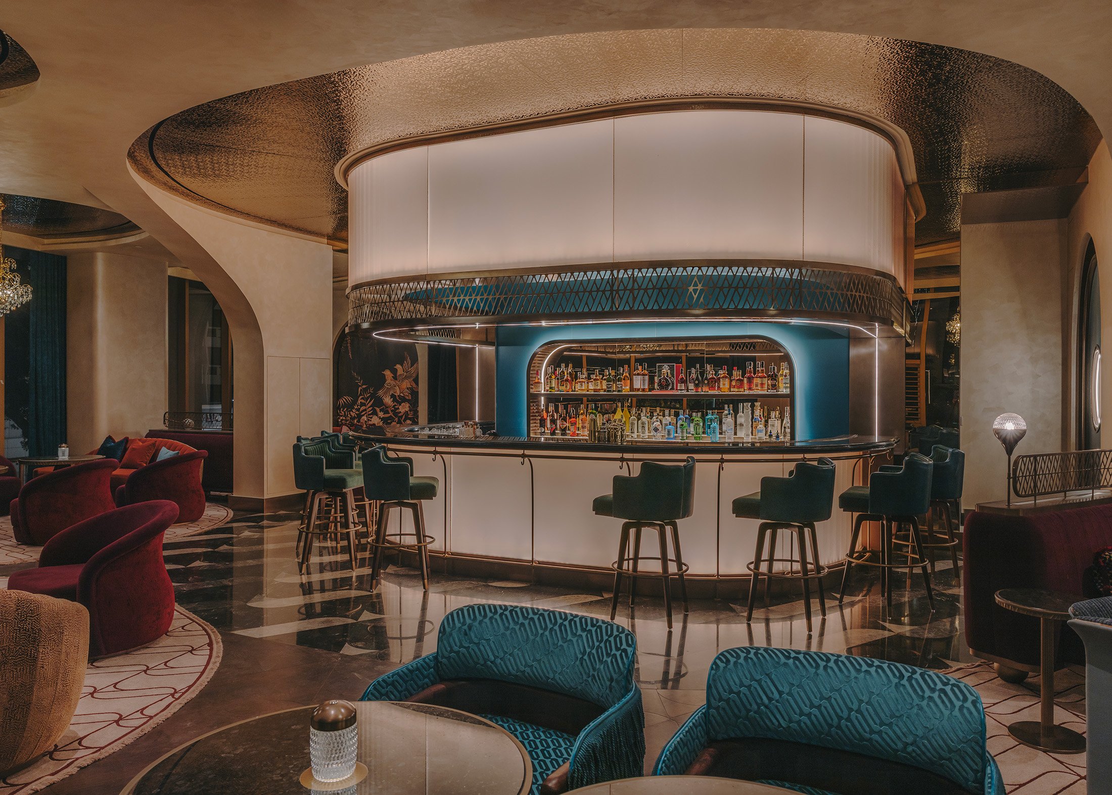 Fairmont-Hanoi-YY-Bar_2.jpg