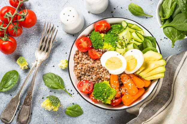 How and What to Eat When It's Too Hot