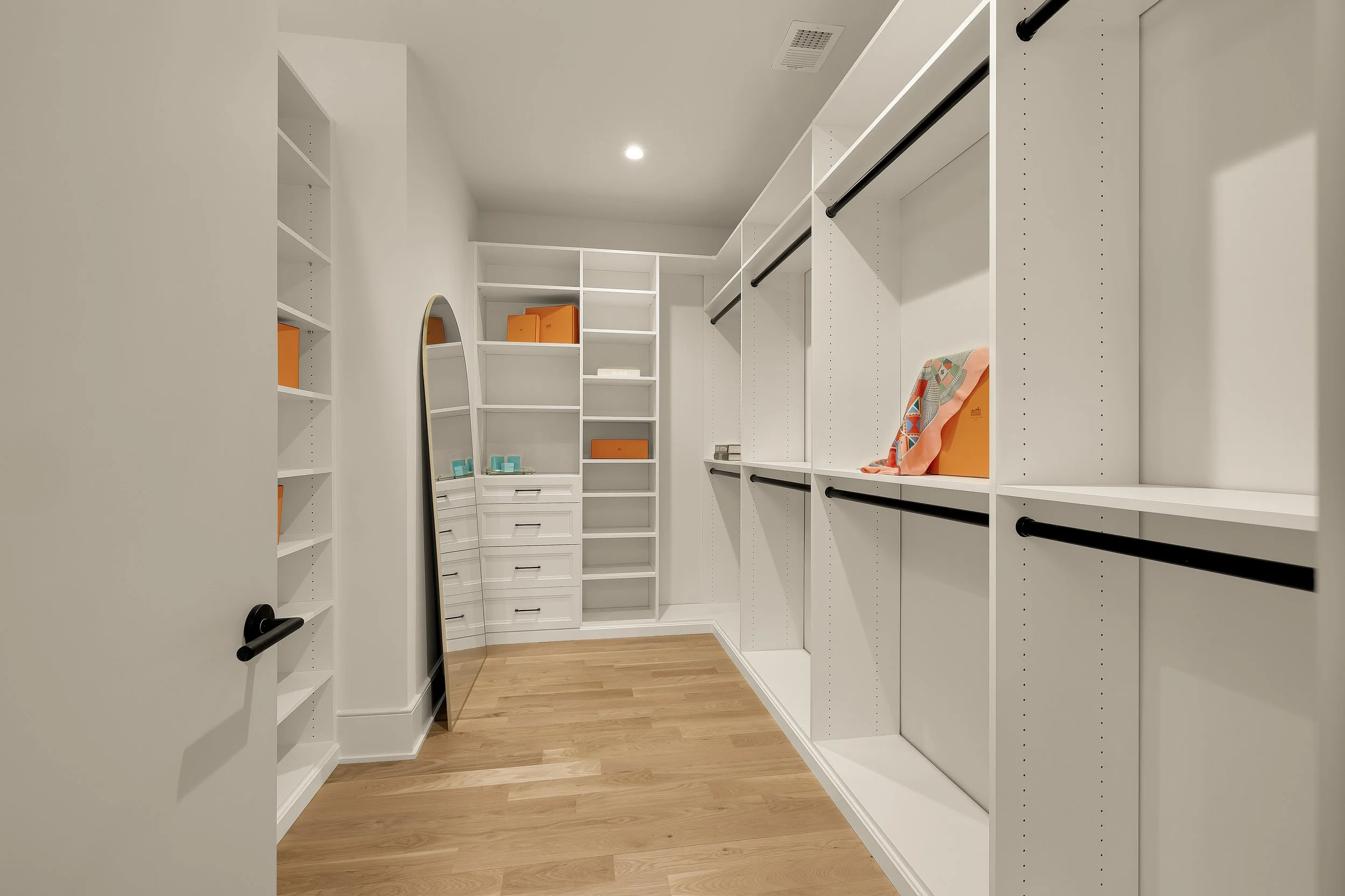 5828 Tanglewood Dr-0061.jpg