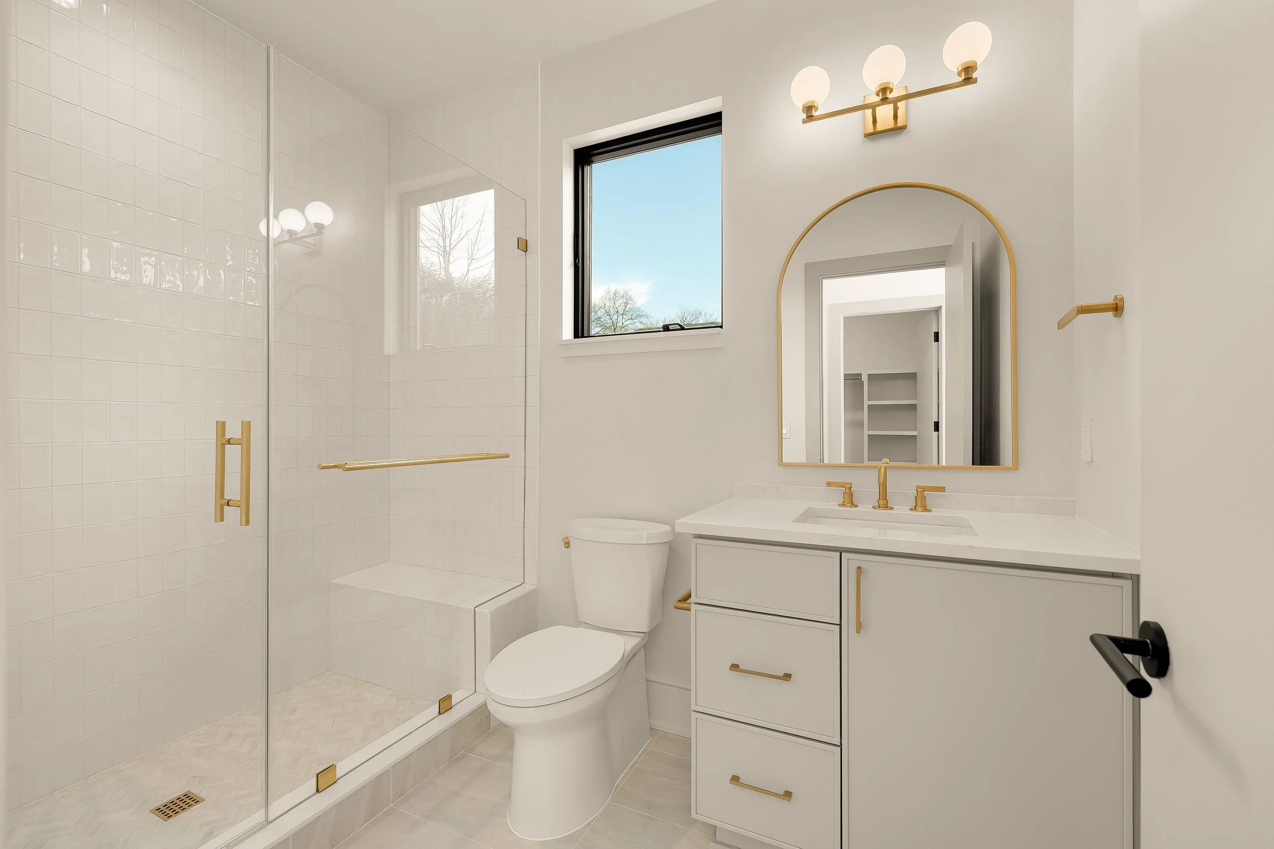 5828 Tanglewood Dr-0084.jpg