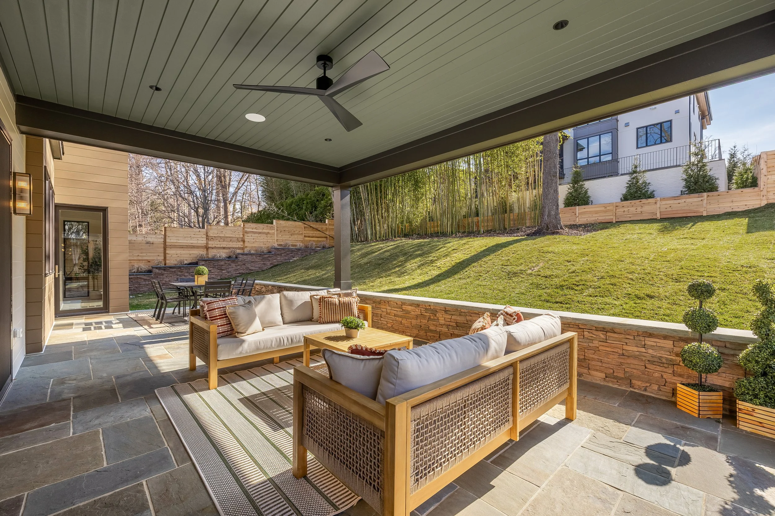 5828 Tanglewood Dr-0027.jpg